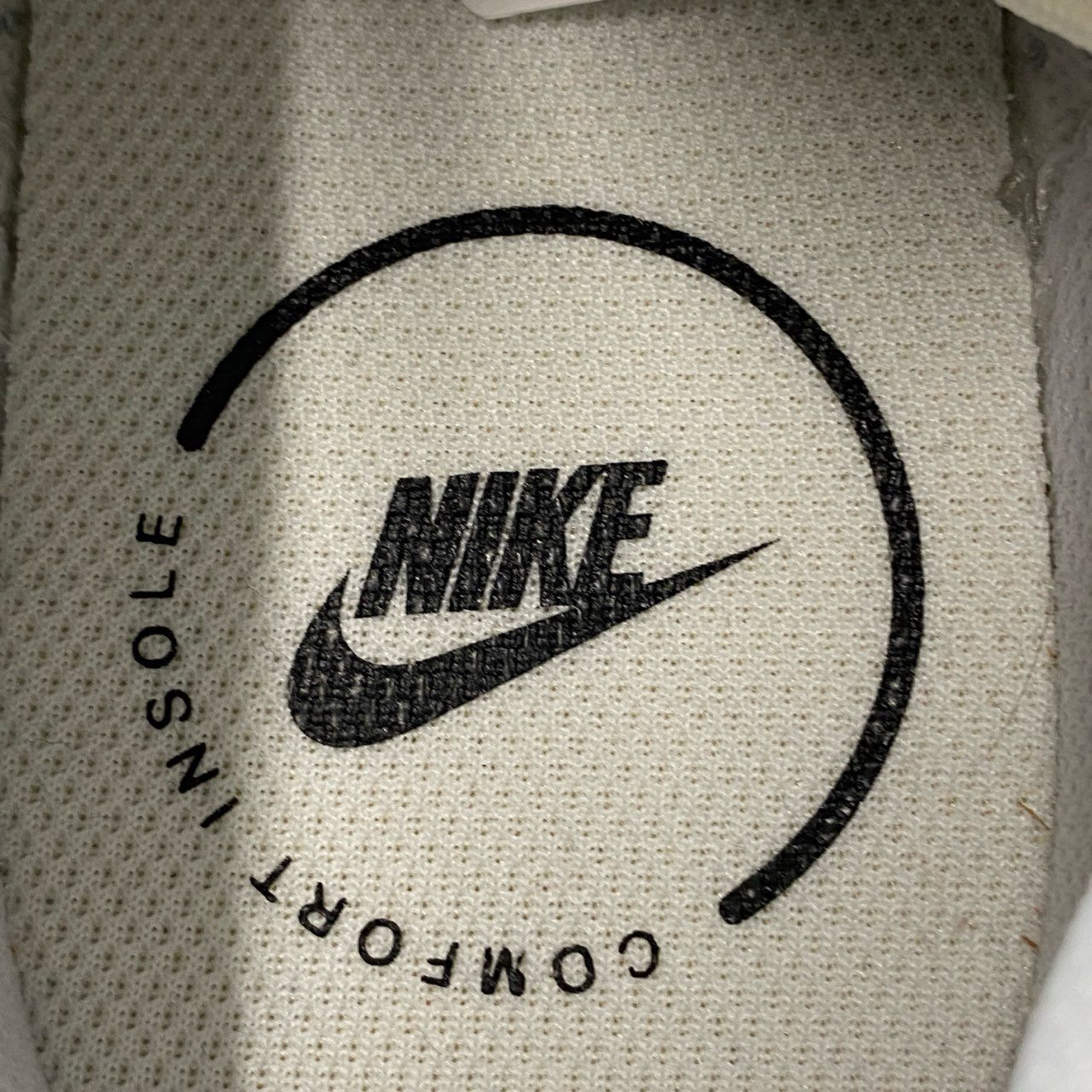 2a23 【タグ付保管品】NIKE ナイキ ウィメンズ コート レガシー リフト ローカットスニーカー 厚底 DM7590－101 24cm 101 WHT/WHT ホワイトu02t