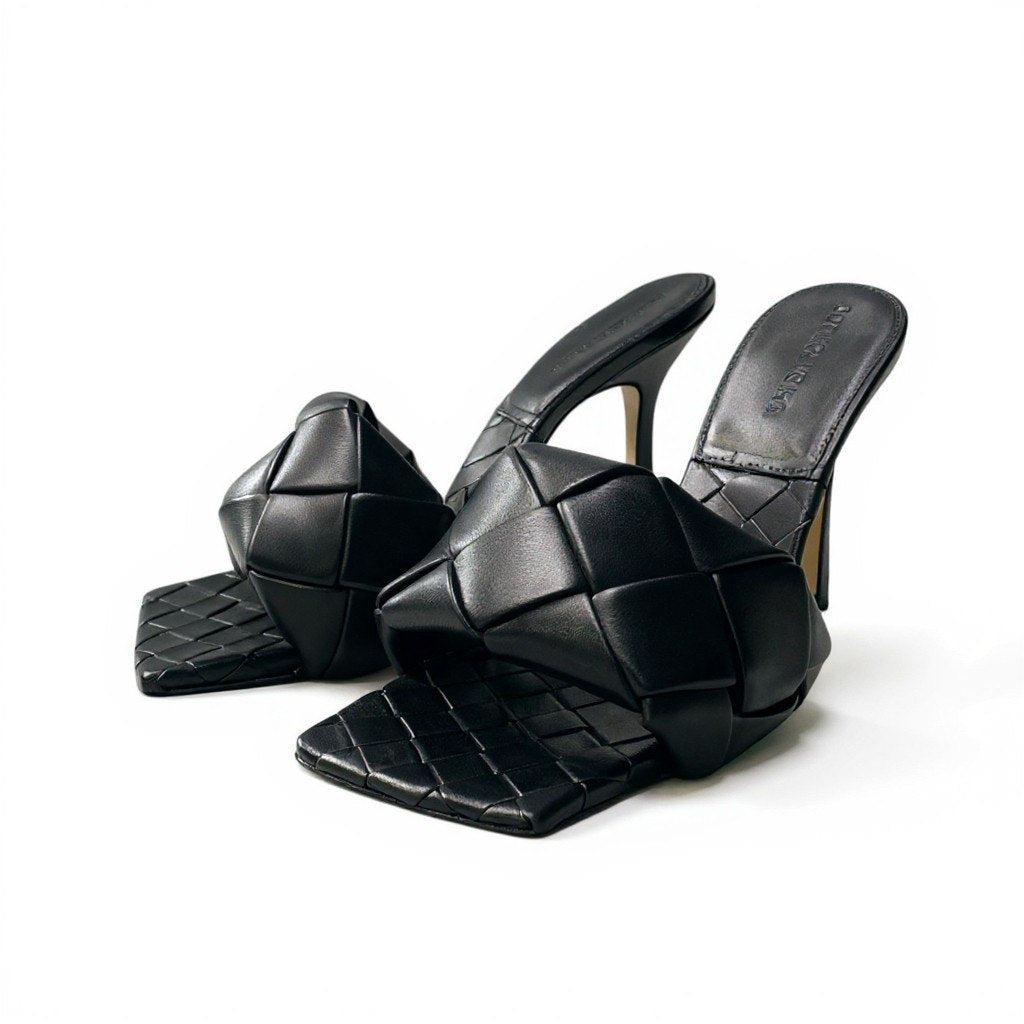 b2 《極美品》 BOTTEGA VENETA ボッテガヴェネタ LIDO リド イントレチャート ヒールサンダル サイズ39 ブラック レザー シューズ 箱 保存袋t18r