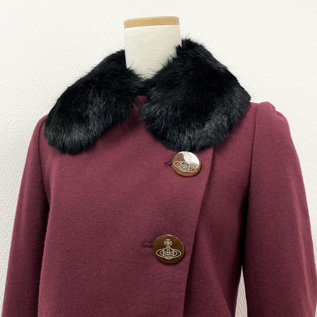 74i8 Vivienne Westwood RED LABEL ヴィヴィアンウエストウッド レッドレーベル オリゾンティ期 オーブボタン ラビットファー襟 ショートコート ジャケット 日本製 2 ボルドー ウール ナイロン レディースk02i