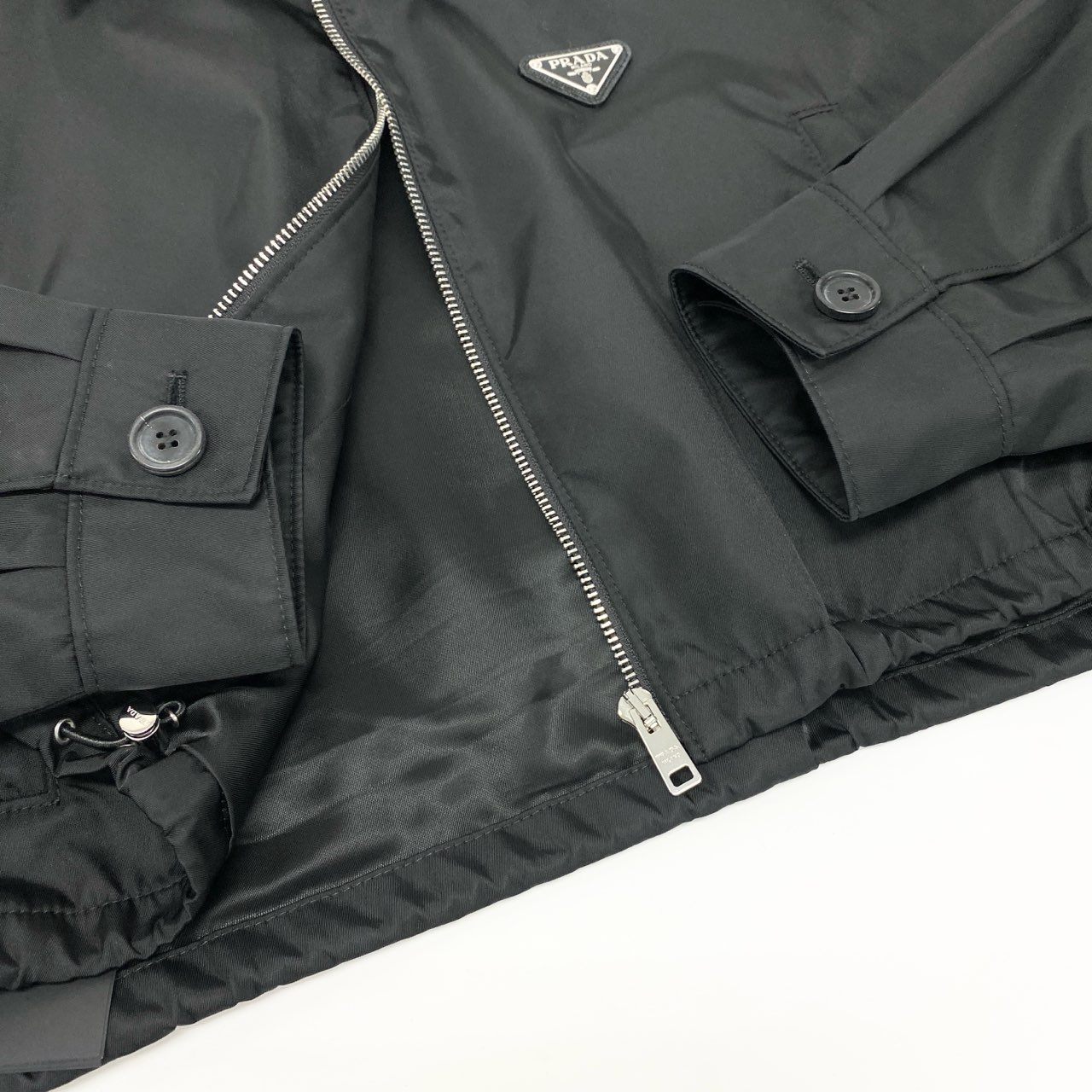 73j28 PRADA プラダ Re-Nylon クロップド セットアップ 292101 / 22C757 38 ブラック ブルゾンジャケット ショートパンツt18r