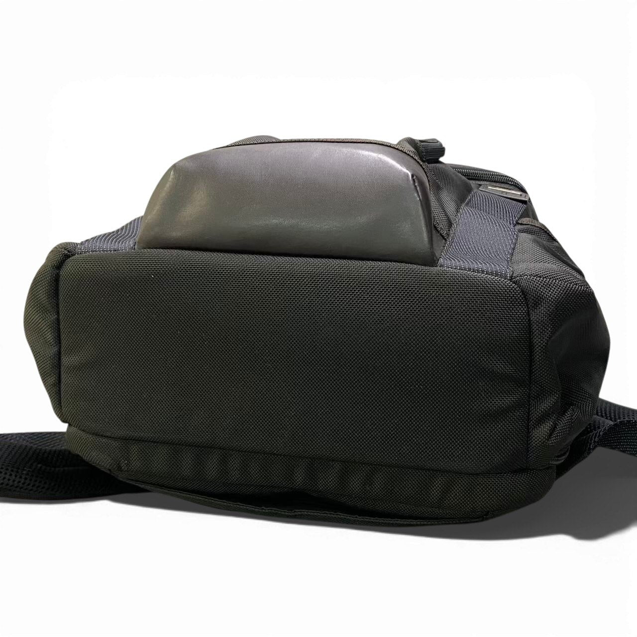 c23 TUMI トゥミ ソーンヒル バックパック リュック ビジネスバッグ ブラック/ブラウン キャンバス/レザー メンズ 鞄k02i