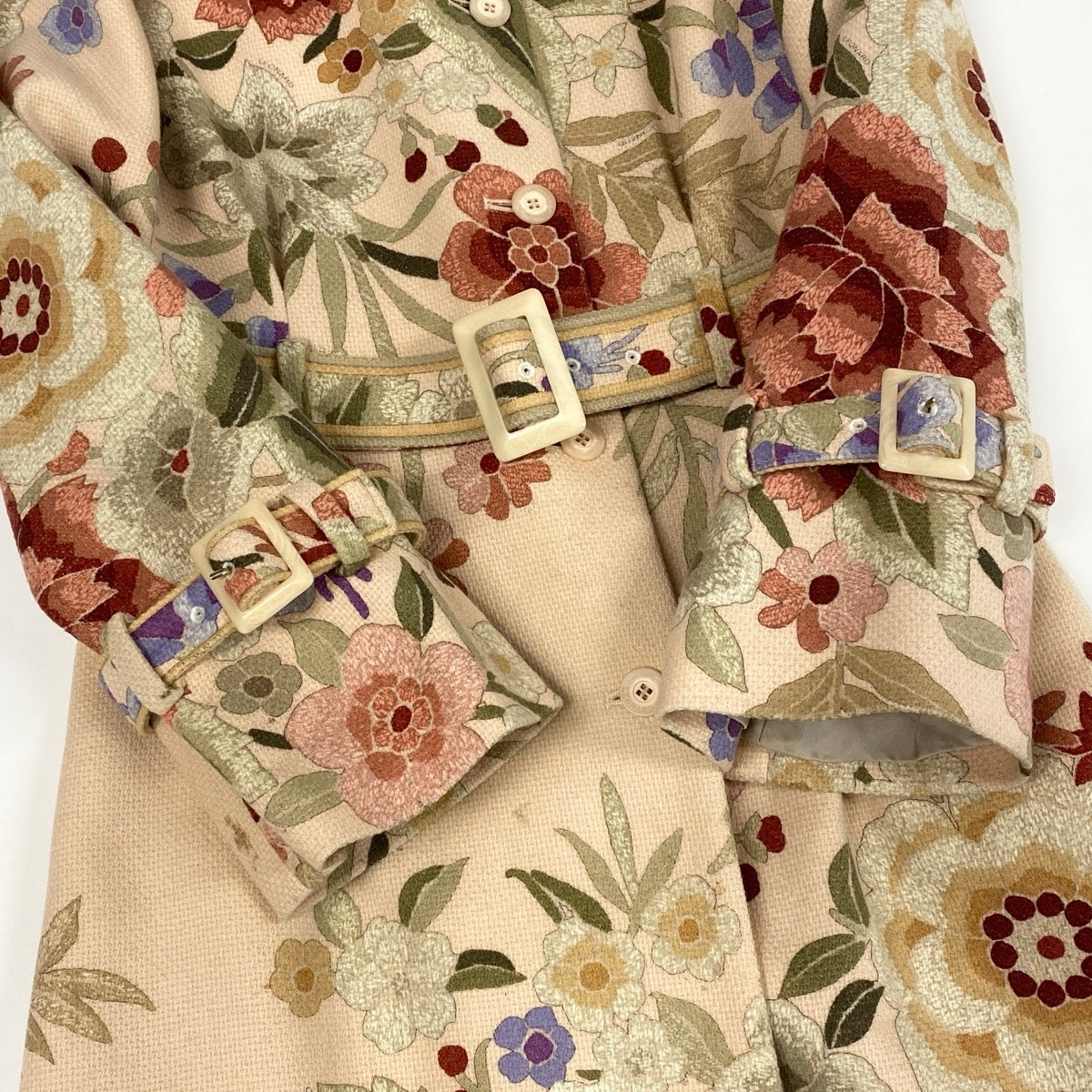 22i15 LEONARD レオナール ウールコート ロングコート カシミヤ混 花柄 ベルテッドコート 0328304 11AR ベージュ マルチカラー レディース 女性用u02t