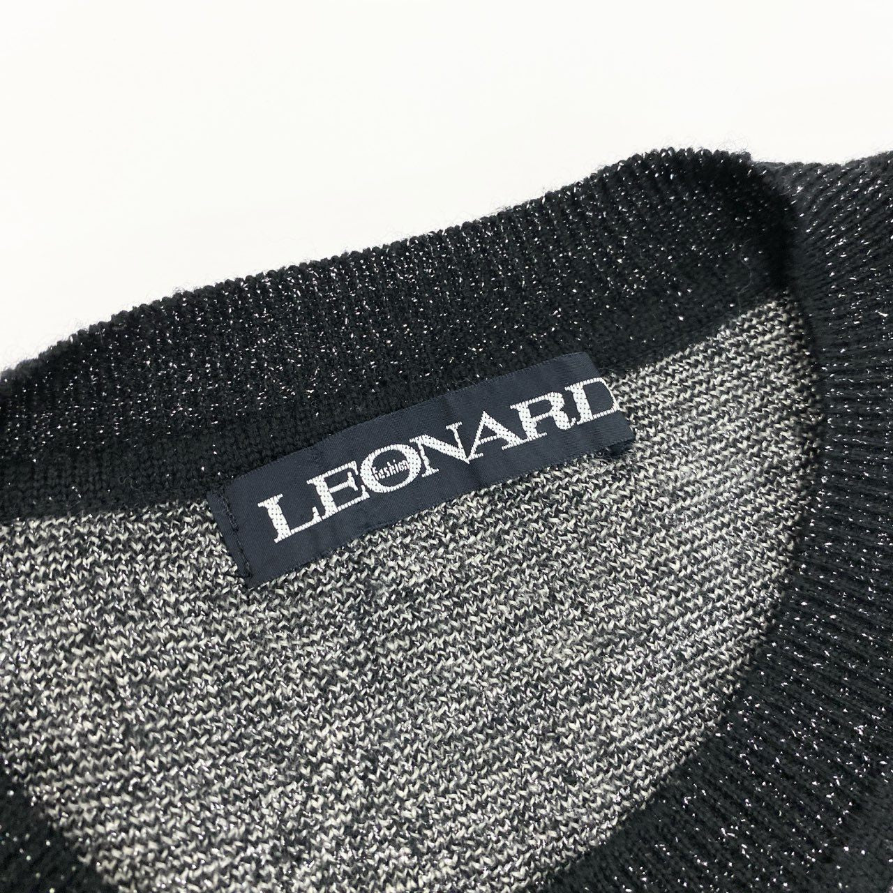 11k21 LEONARD FASHION レオナール ロングスリーブ ニットセーター ラメニット 花柄 クルーネック ウールブレンド  レディース 女性用 Ｍ ブラックu02t