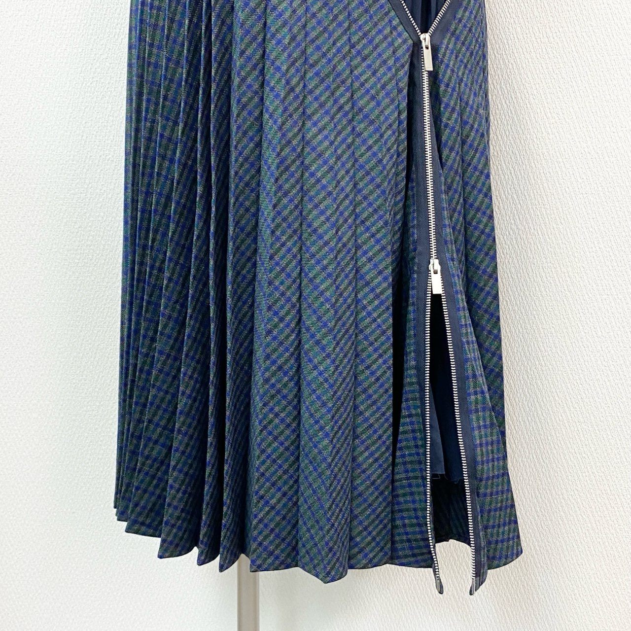 72a14 Sacai サカイ Zip Detail Pleated Skirt ジップデザイン プリーツスカート 19-04598 1 ネイビー 画像参照 日本製 チェック柄