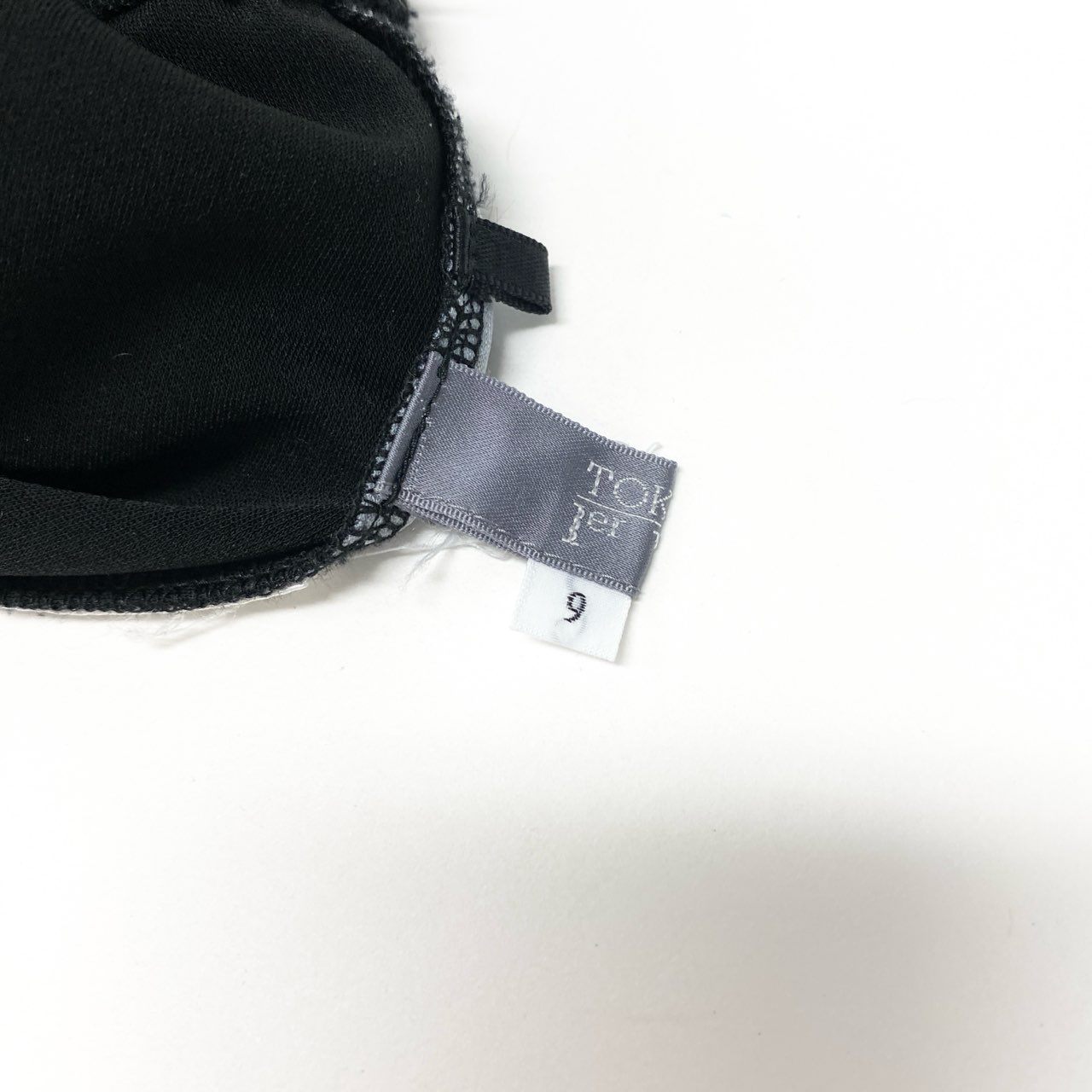 17c2 【美品】 TOKUKO 1er VOL トクコプルミエヴォル ノースリーブワンピース ロングワンピース 総柄 フリル ストレッチ レディース 女性服 サイズ9 ブラックu02t