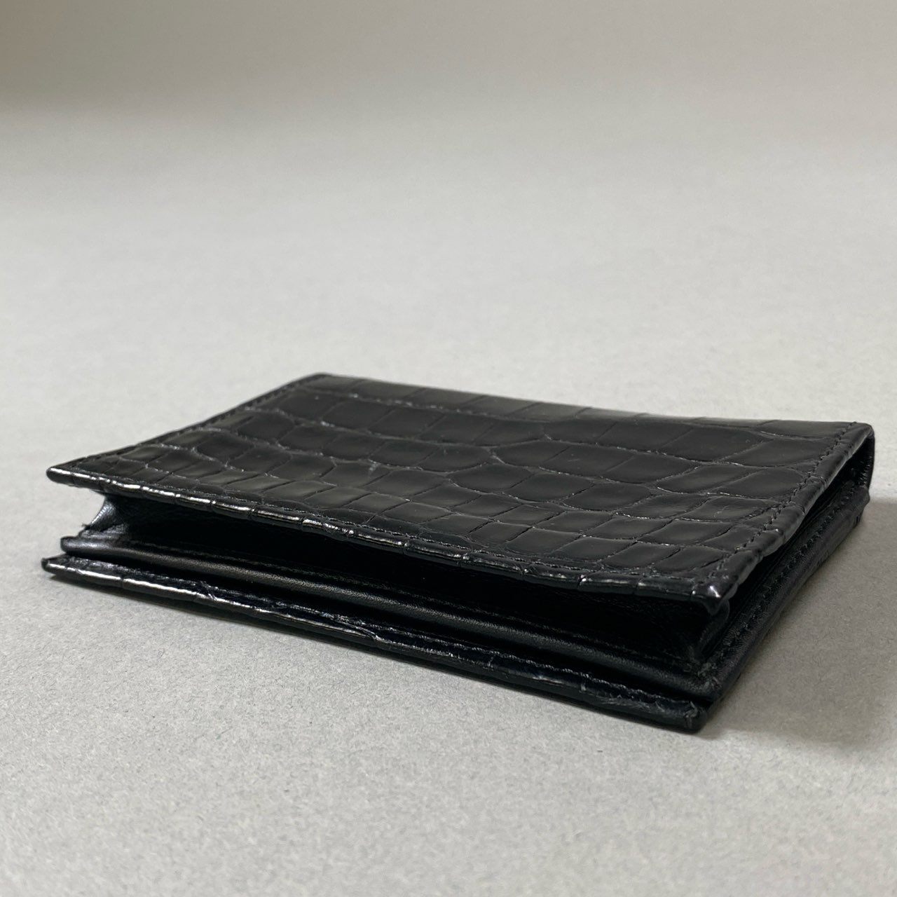j3 Brioni ブリオーニ Crocodile Card Case クロコ 名刺入れ カードケース ブラック レザー パスケース ワニ革t18r