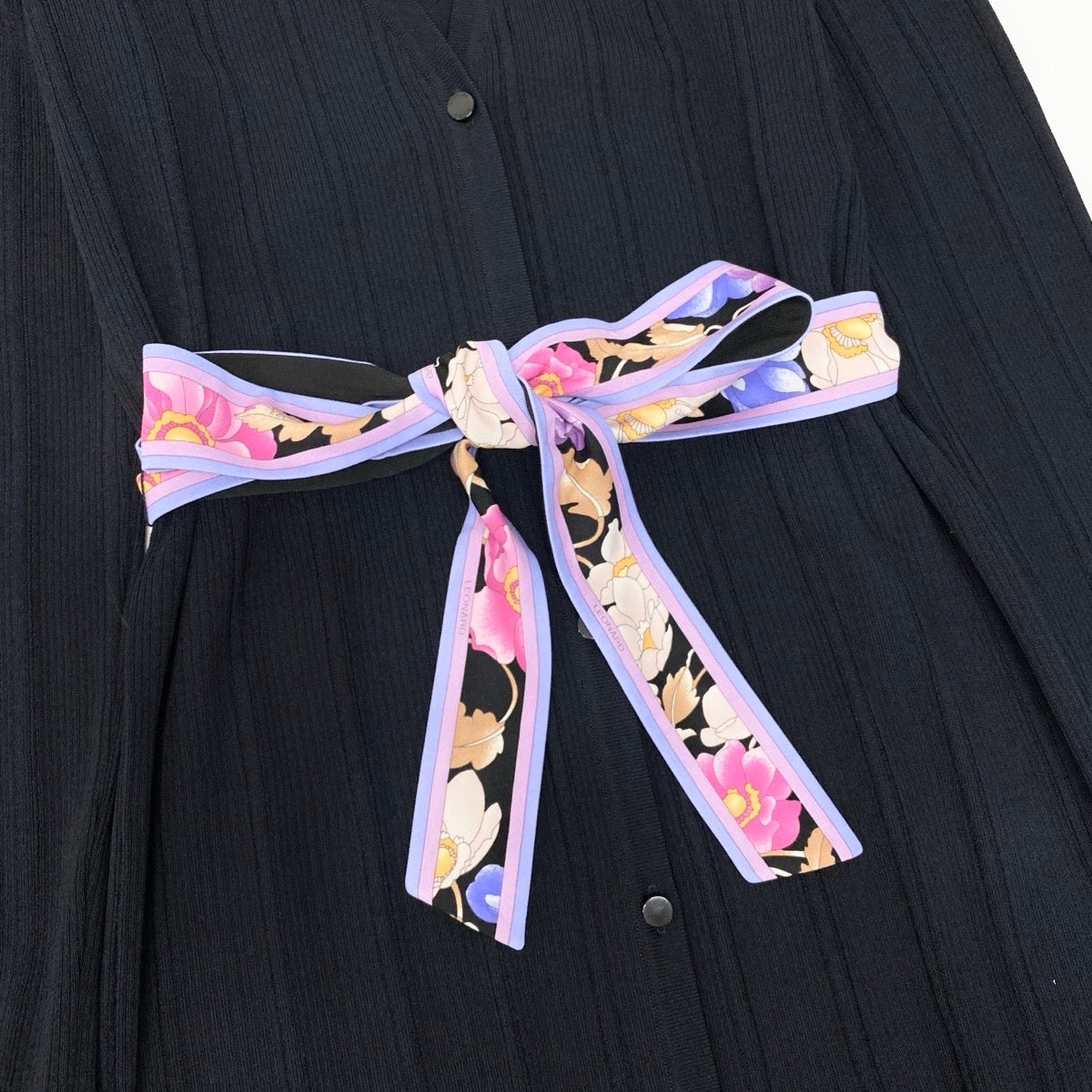 81e19 【美品】 LEONARD FASHION レオナール ロング ニットカーディガン カンカン素材切替 リブニット 長袖 花柄プリント サイズ38 ブラック レディース 女性用u02t