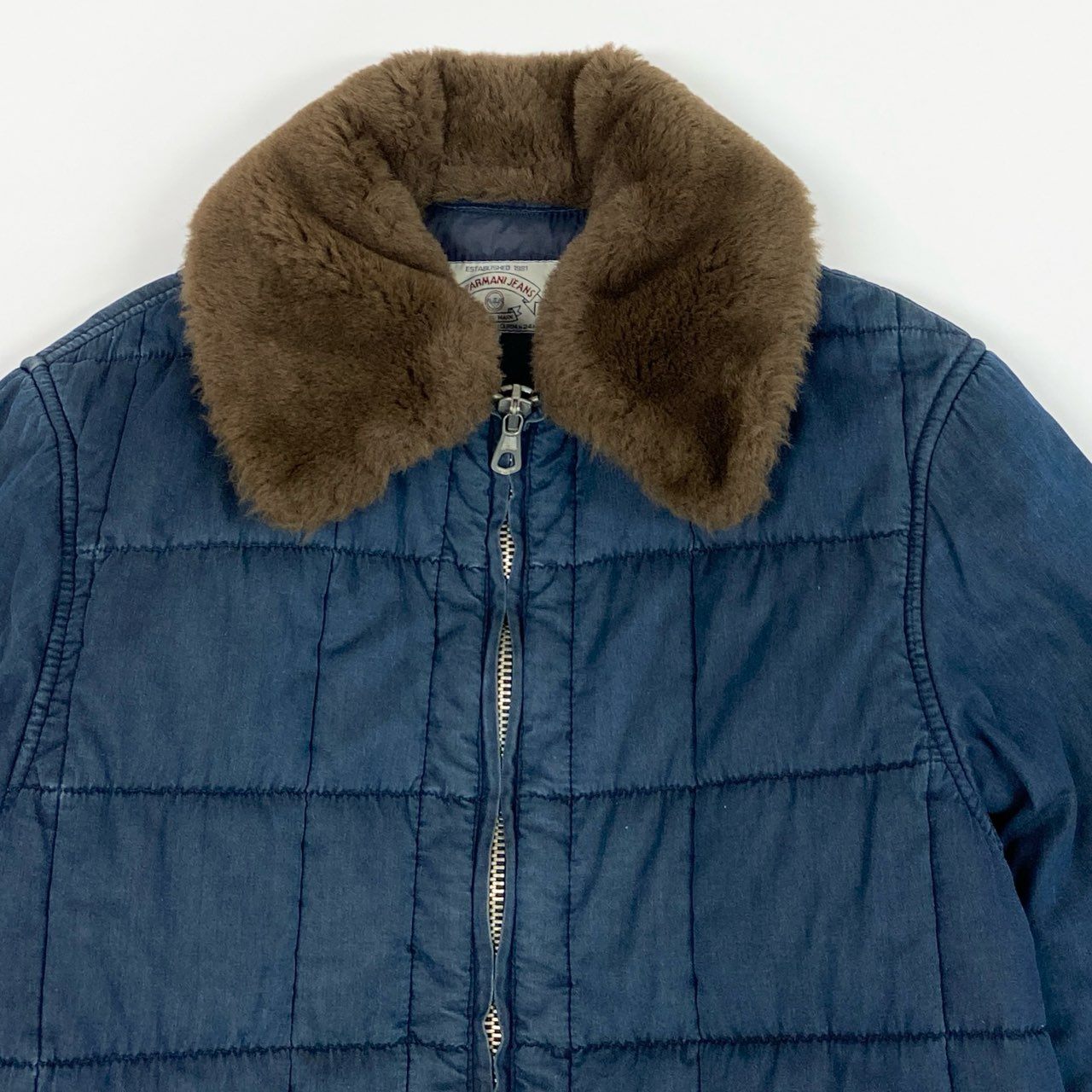 54L5 ARMANI JEANS アルマーニジーンズ 90's Archive キルティングジャケット アウター イタリア製 40サイズ ネイビー レディースu02t