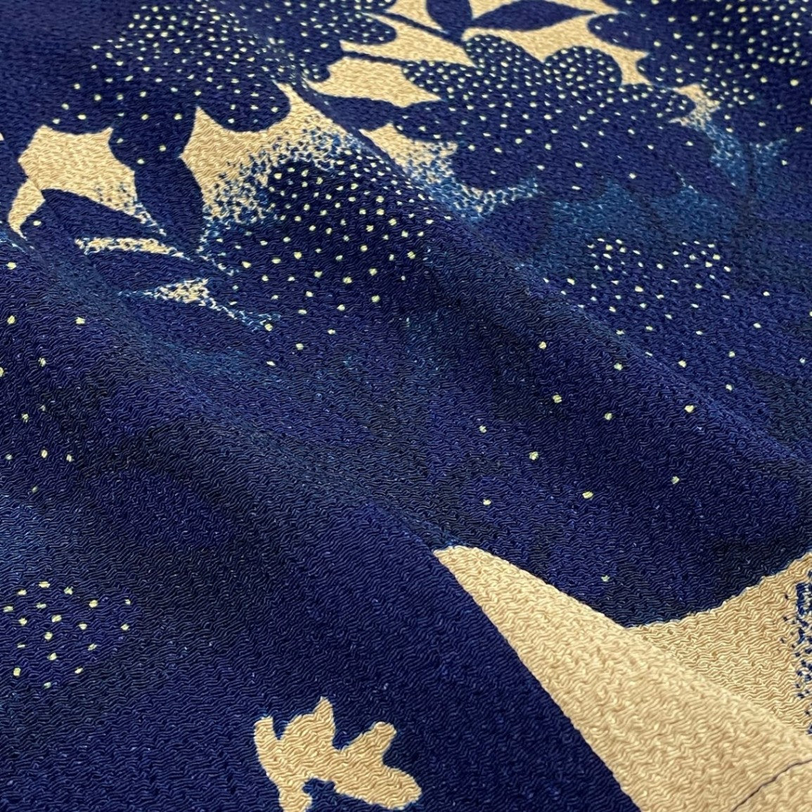 48d16 【美品】 詩仙堂 BY HITOSHI シセンドウ ちりめん 半袖カットソー トップス 花柄プリント ネイビー ポリエステル100％ レディース 女性用u02t
