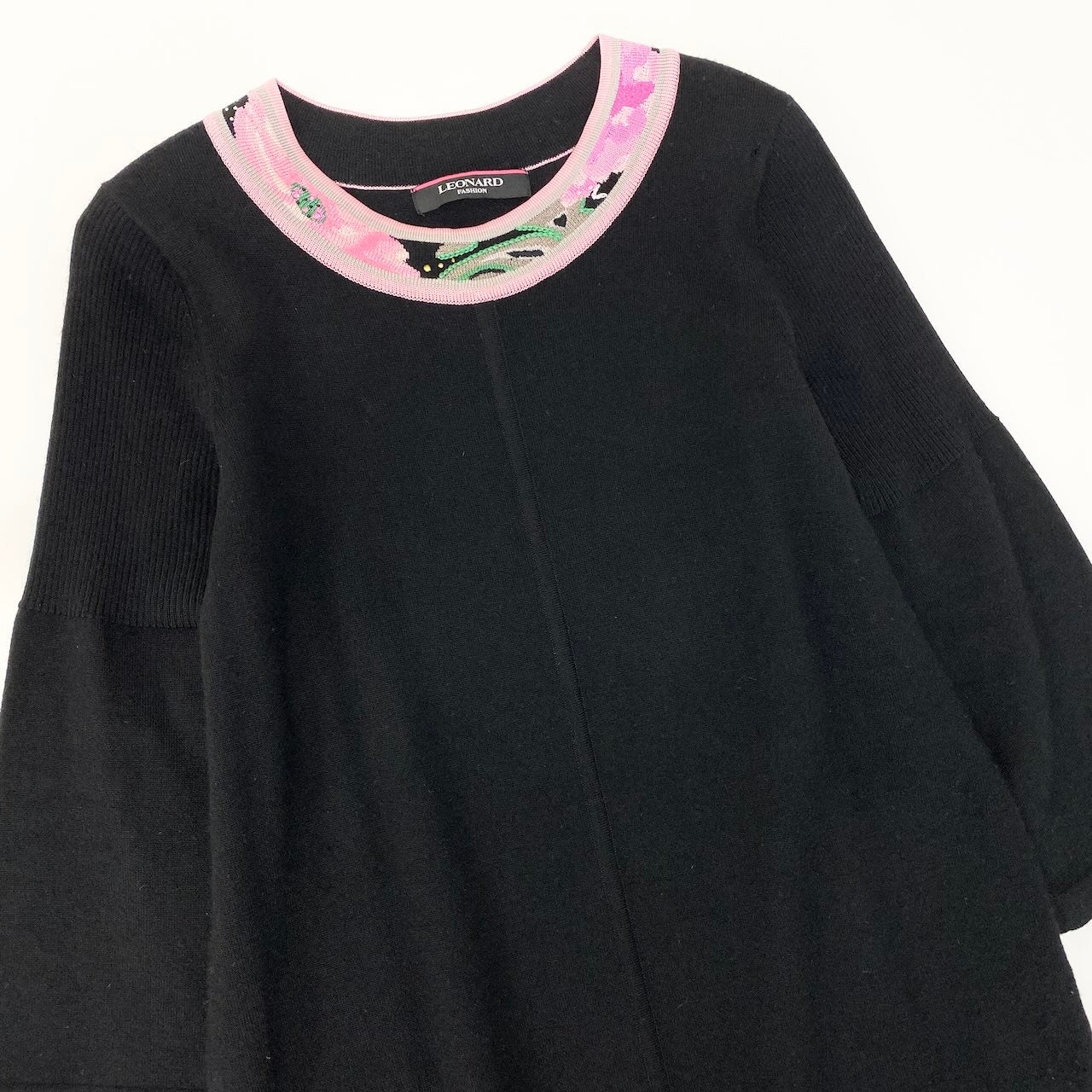 66d27 LEONARD FASHION レオナール 七分袖 ニットワンピース 膝丈ワンピース  花柄刺繍 ラインストーン装飾 サイズ40 ブラック レディース 女性用o07t