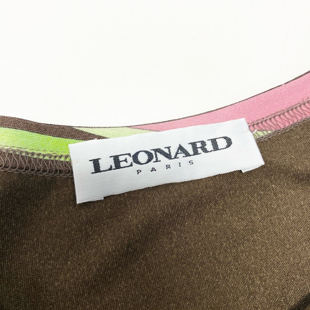 11b6 LEONARD レオナール 九分袖ワンピース 膝丈ワンピース 美しい花柄プリント 44サイズ ブラウン シルク100％ レディース 女性用u02t