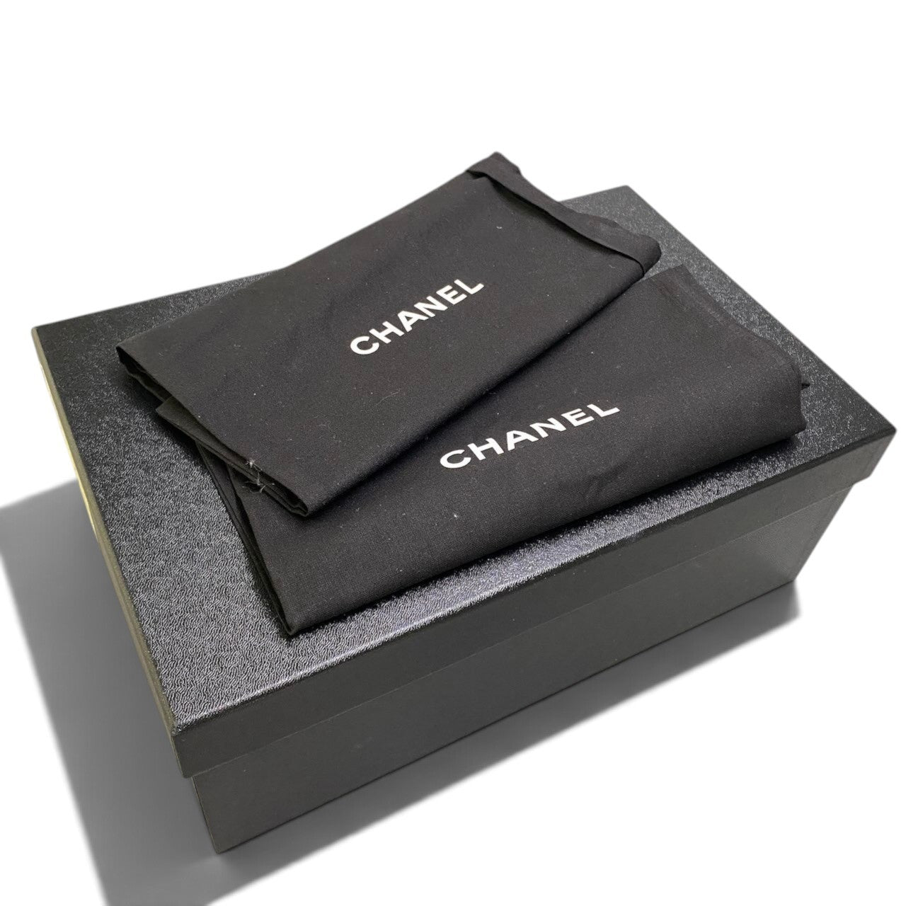 h29《美品》 CHANEL シャネル 22SS CCロゴ テニス スニーカー CC Logo Tennis Sneakers G38800 size 36 ホワイト 箱有t18r