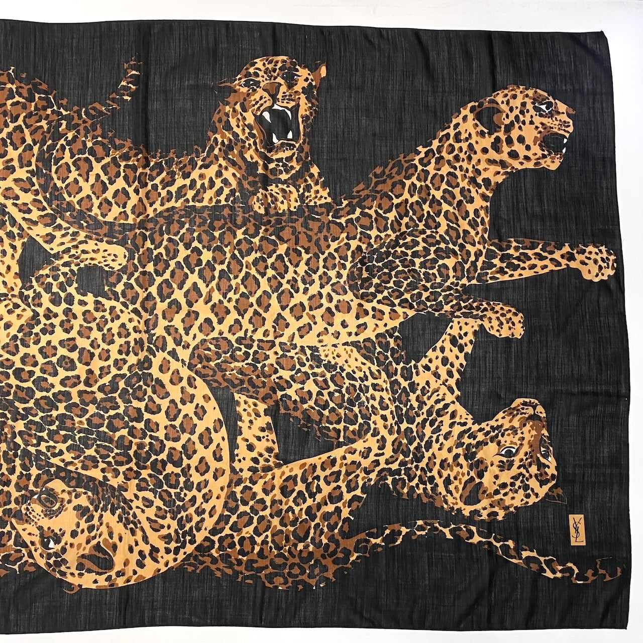 c29 YVES SAINT LAURENT イヴサンローラン 超大判ストール ショール 190×124 6頭の豹 ブラック レオパード ユニセックスu02t