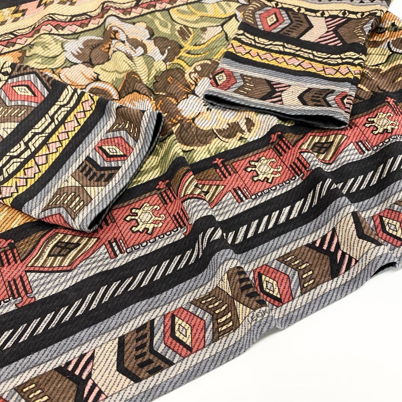 58k22 LEONARD FASHION レオナール ロングスリーブ カットソー モックネック 総柄プリント 花柄 レディース 女性用 Ｌ マルチカラー ウールシルクu02t