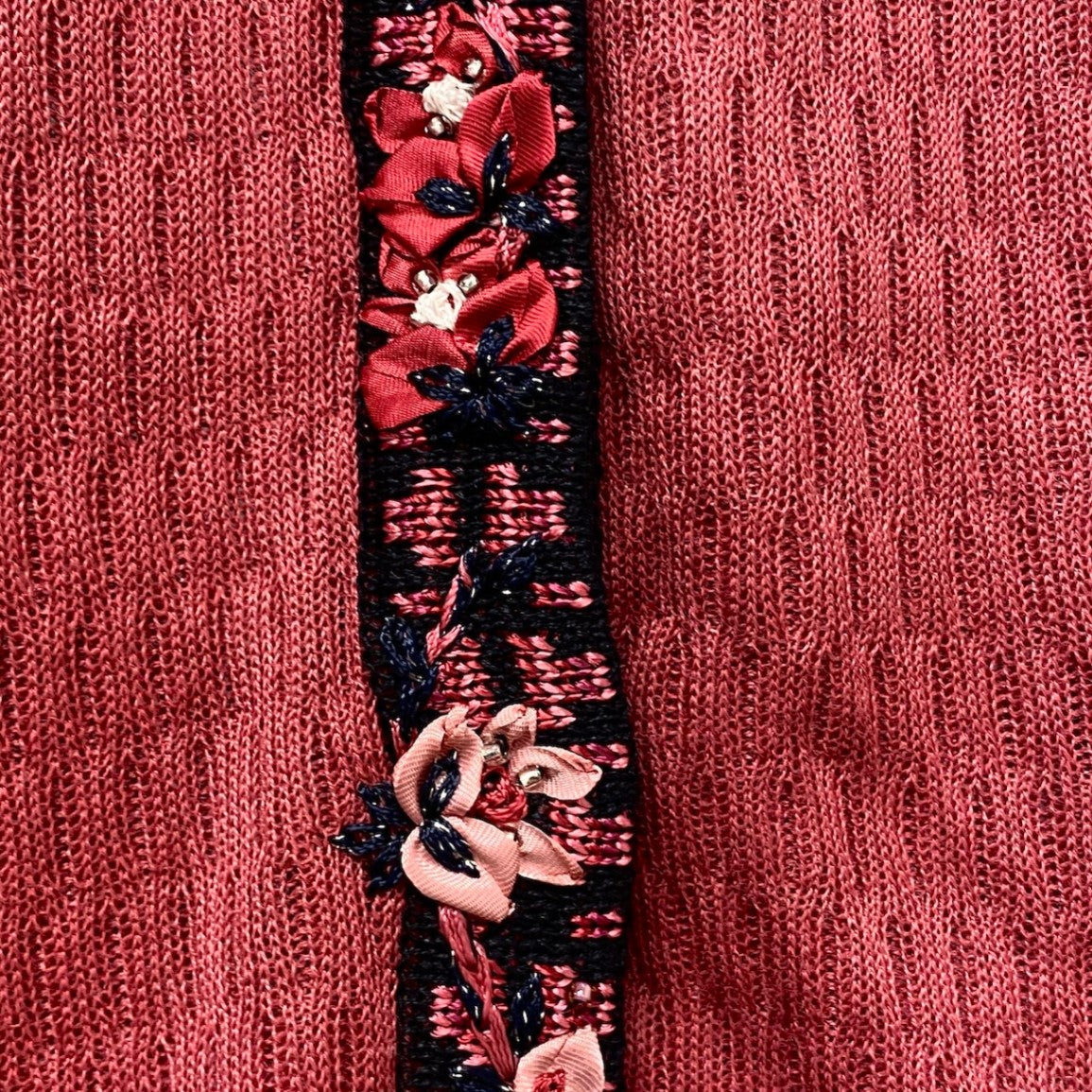 33g2 ATELIER SAGAN アトリエサガン ニットカーディガン リネンカーディガン 花刺繍デザイン  Mサイズ ピンク系 レディース 女性用u02t
