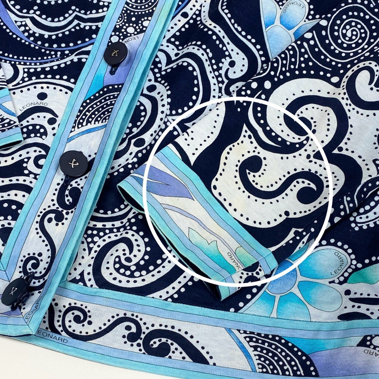 36a30 LEONARD レオナール カーディガン コットンカーディガン 総柄 トップス 0359183 Mサイズ ブルー系 コットン100％ レディース 女性用o07t