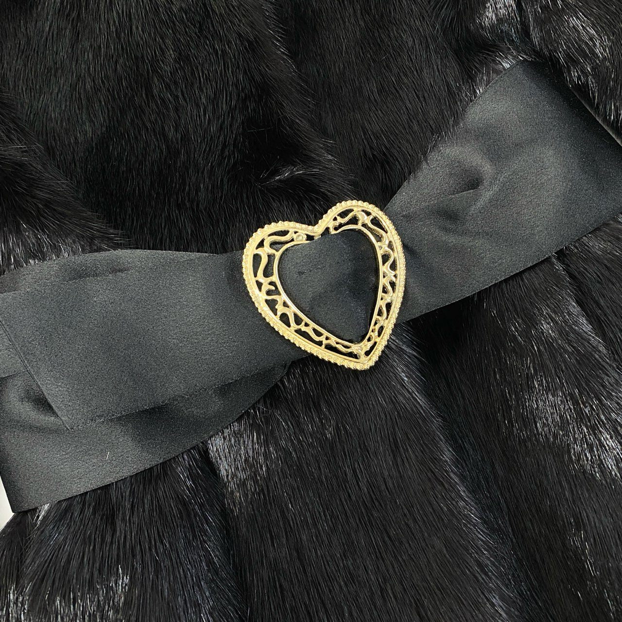 11a27 ダークミンク ファーコート サイズF ブラック 本毛皮 Dark Mink Fur Coat リアルファー ベルト付 毛並み〇t18r