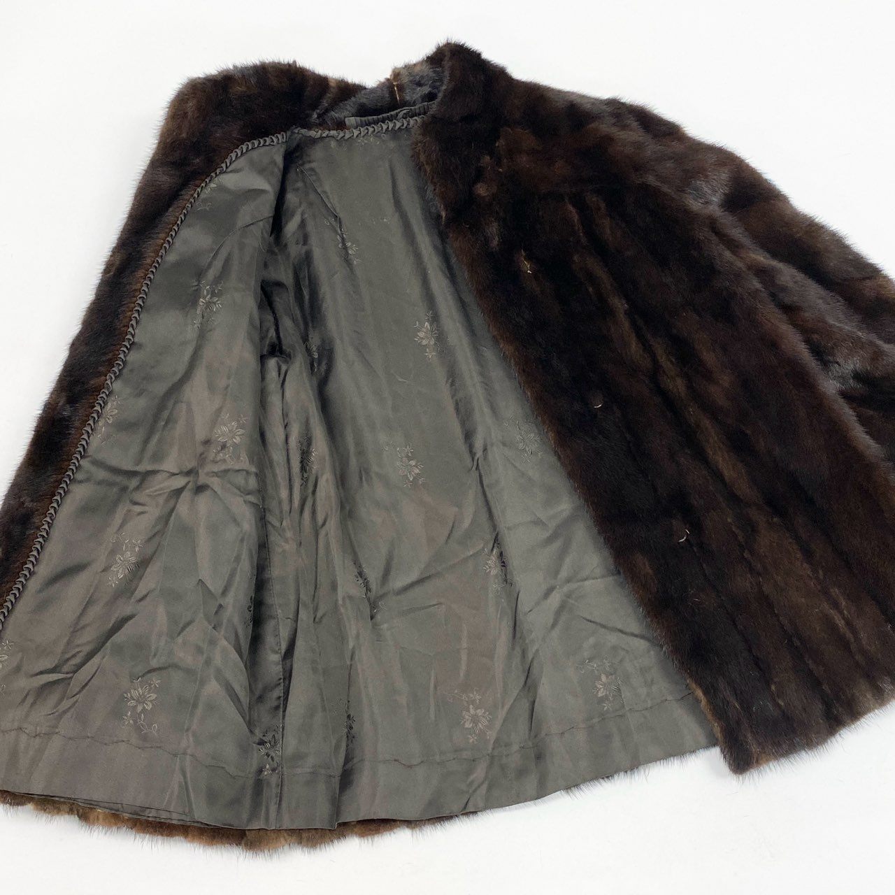 49L10 SAGA MINK サガミンク 銀サガ マホガニー 螺旋袖 ミンク ファーコート サイズ13号 ブラウン 本毛皮 MINK FUR ポケット有 希少デザインt18r