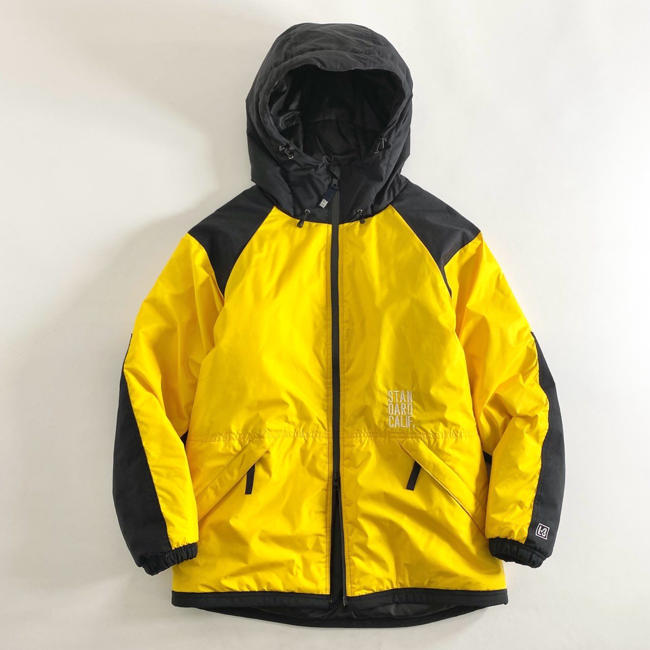 82h13 STANDARD CALIFORNIA スタンダードカリフォルニア プリマロフト SD PUFF HOOD COAT パフジャケット サイズS イエロー メンズ