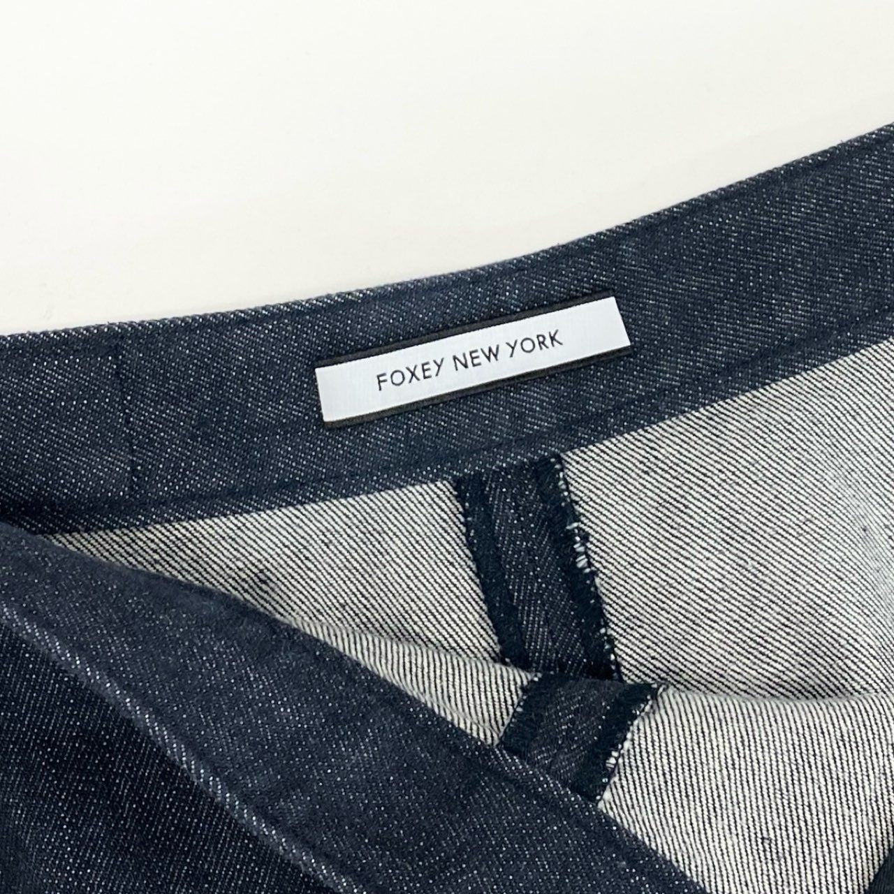 35i9 FOXEY NEW YORK フォクシーニューヨーク デニム リリーパンツ ショートパンツ ウエストロゴ 40536 38 インディゴブルー レディースk02i