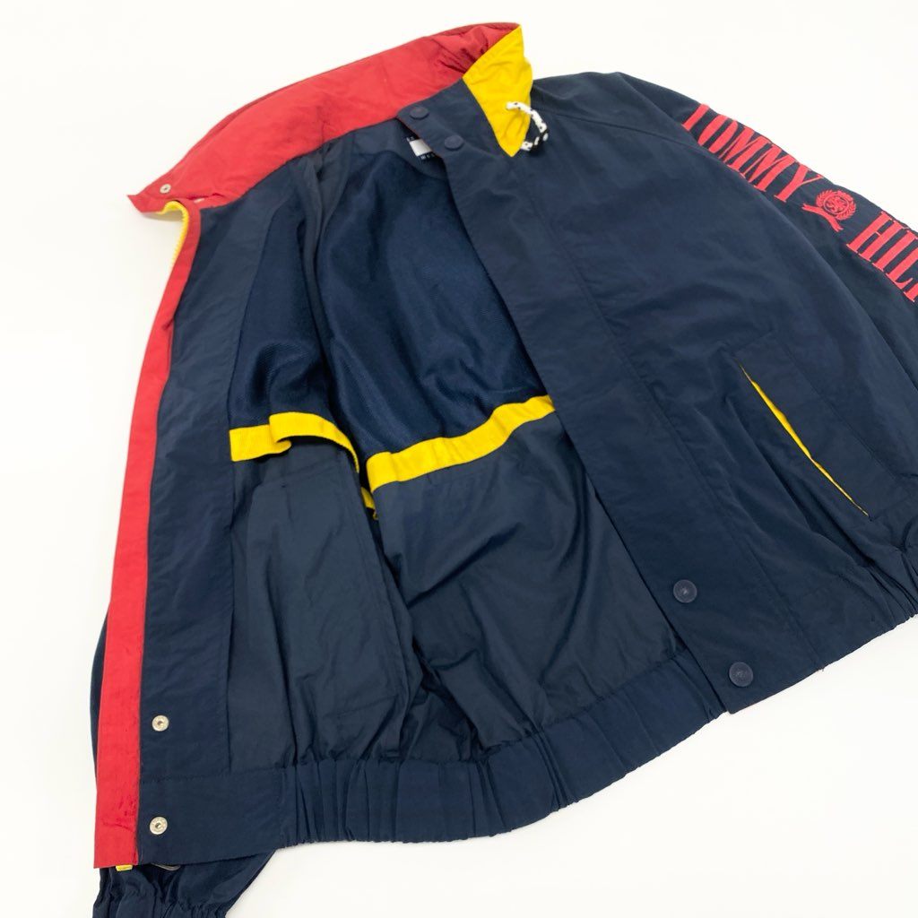 66a12 TOMMY HILFIGER トミーヒルフィガー ナイロンジャケット セーリングジャケット ブルゾン メンズ 紳士服 84960310 L ネイビー レッド イエローu02t