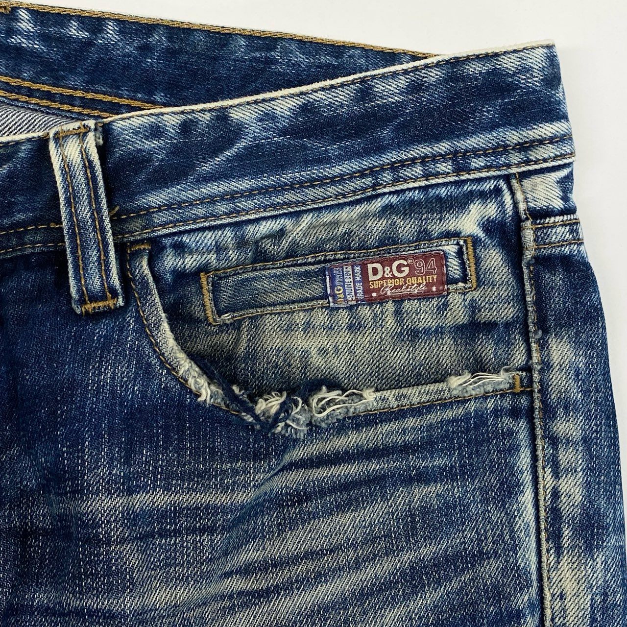 29l14 D＆G DOLCE＆GABBANA ディーアンドジー ドルチェアンドガッバーナ デニムパンツ ダメージ加工 ボタンフライ 34サイズ インディゴ コットン100％ メンズo07t