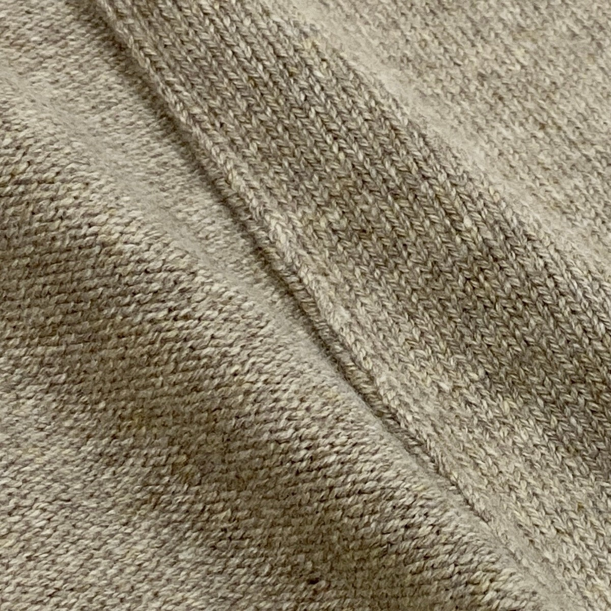 Ej15 【未使用タグ付】 LOUIS VUITTON ルイヴィトン 24aw カシミヤ混 ミディ丈 ニットスカート RW242WB サイズL ベージュ レディースu02t
