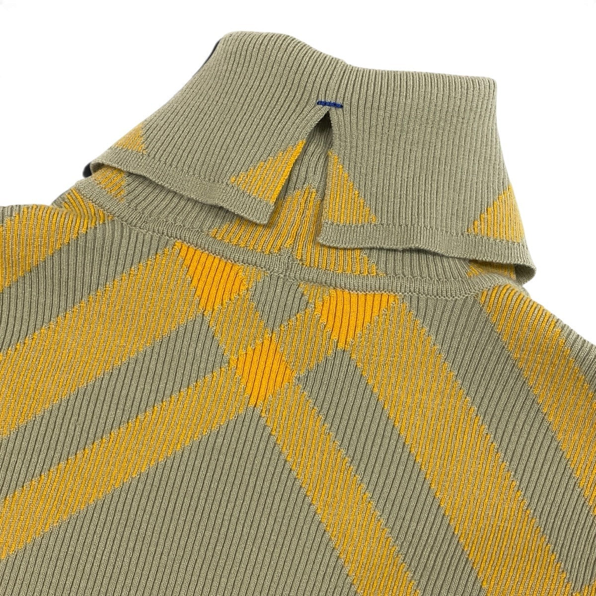 Mj13 【未使用タグ付】 BURBERRY バーバリー タートルネック リブニットセーター バイカラー 8077465 サイズXXS ベージュ イエロー メンズu02t