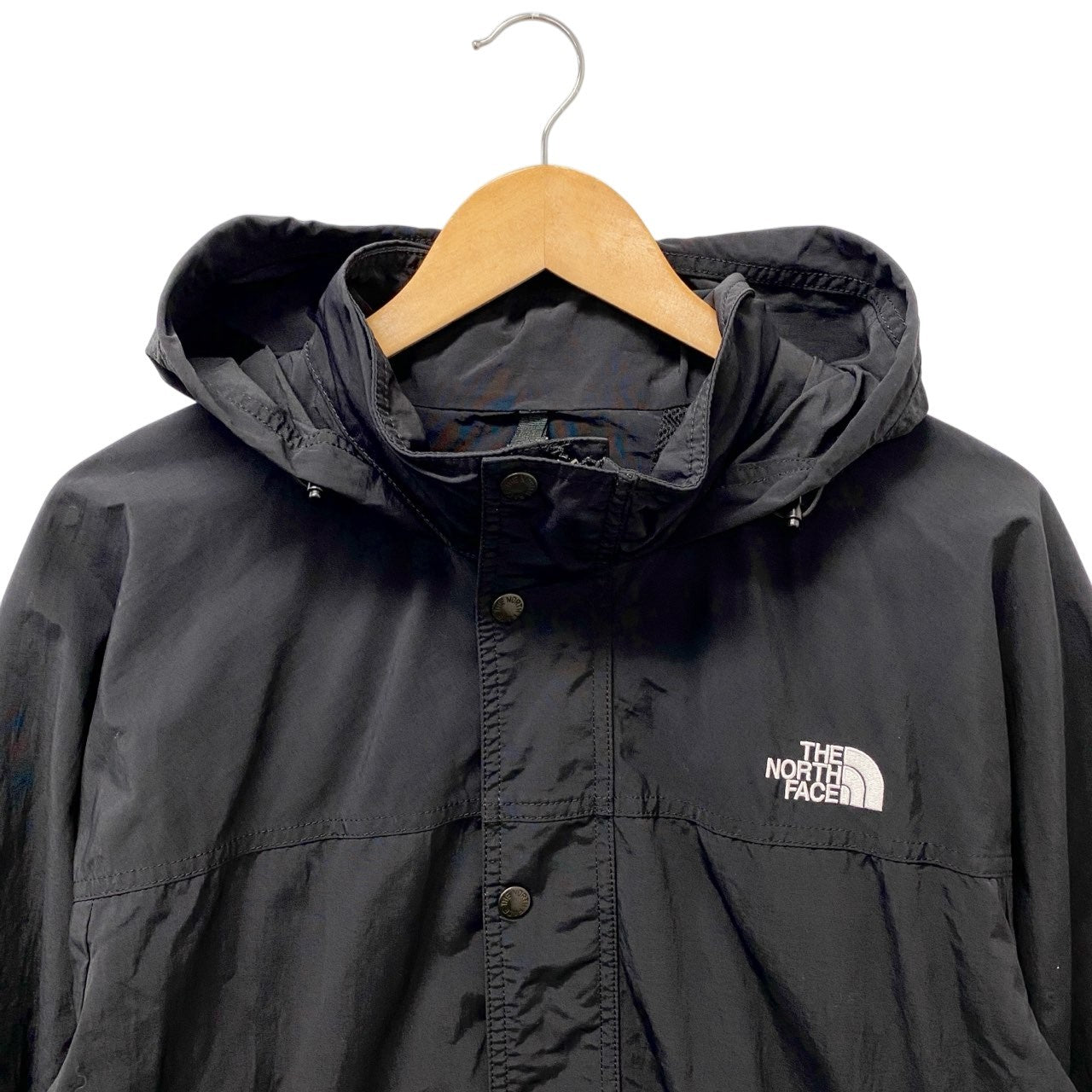 9b18 THE NORTH FACE ザノースフェイス ナイロンジャケット ウインドブレーカー 撥水加工 NP72131 Mサイズ ブラック ナイロン100％ メンズ 男性用u02t