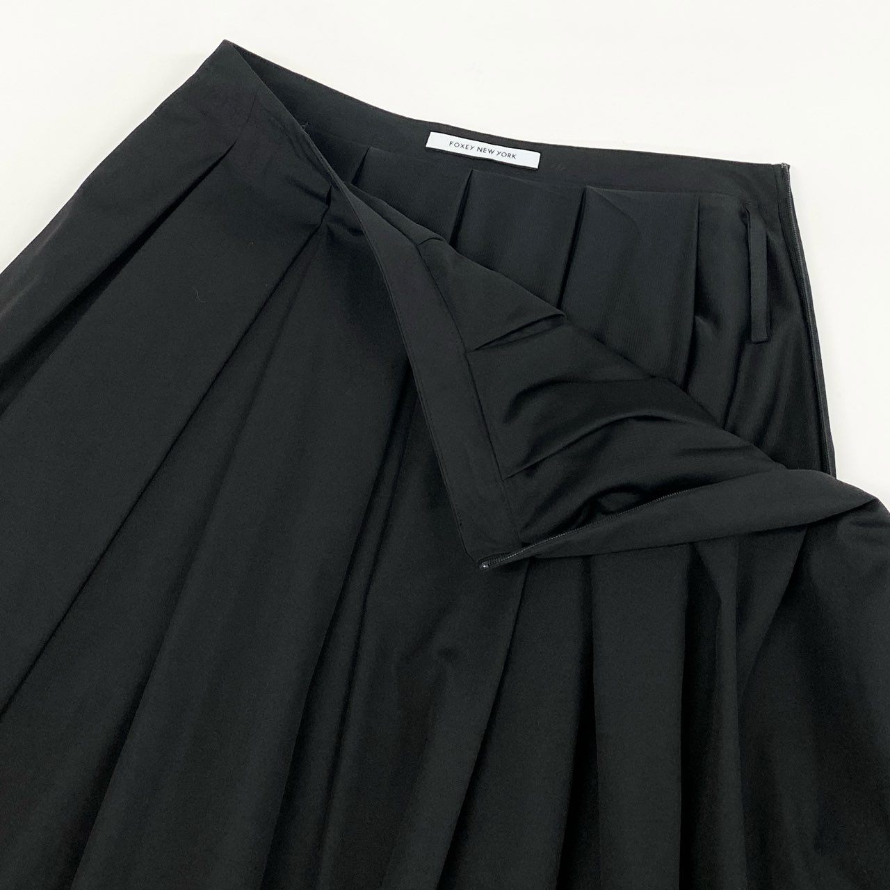 31i8 《美品》 FOXEY NEW YORK フォクシーニューヨーク Violette Skirt ヴァイオレットスカート フレアスカート膝下スカート 42840 38 ブラック レディース 22年k02i