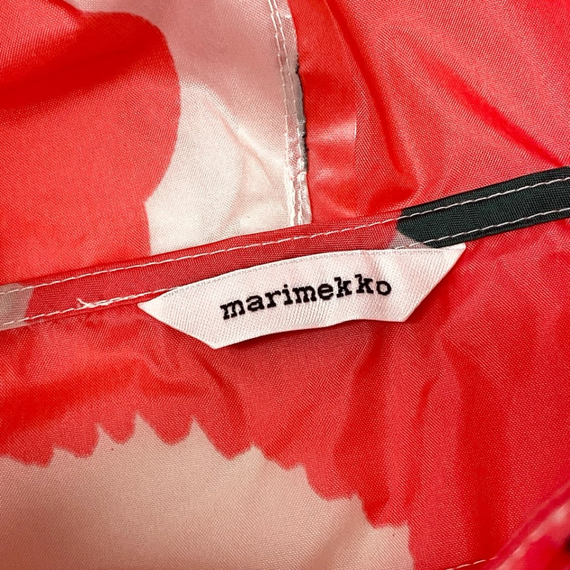 63d13 【未使用タグ付】 marimekko マリメッコ  Unikko Rain Poncho レインコート ポンチョ ウニッコ柄 花柄プリント ONE SIZE ピンク ホワイト レディース 女性用u02t