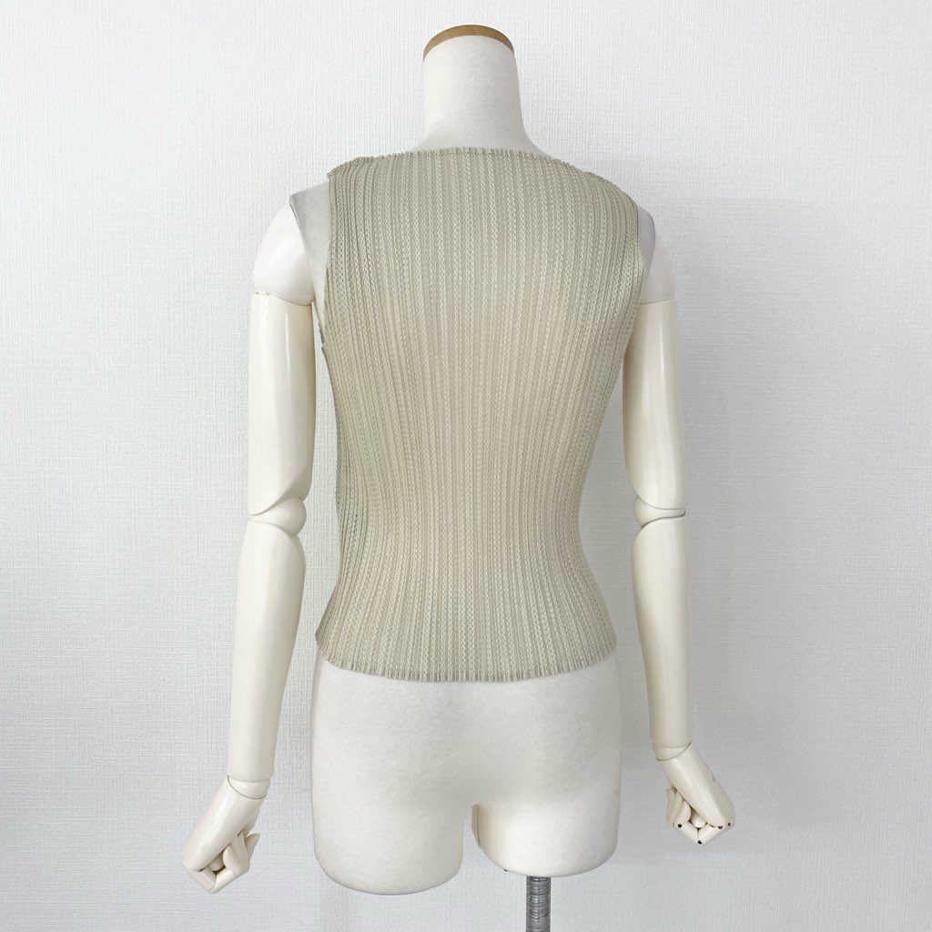 32d7 PLEATS PLEASE ISSEY MIYAKE プリーツプリーズ イッセイミヤケ 日本製 PP06-JK601 ノースリーブメッシュプリーツカットソー トップス  タンクトップ 3 ベージュ MADE IN JAPAN