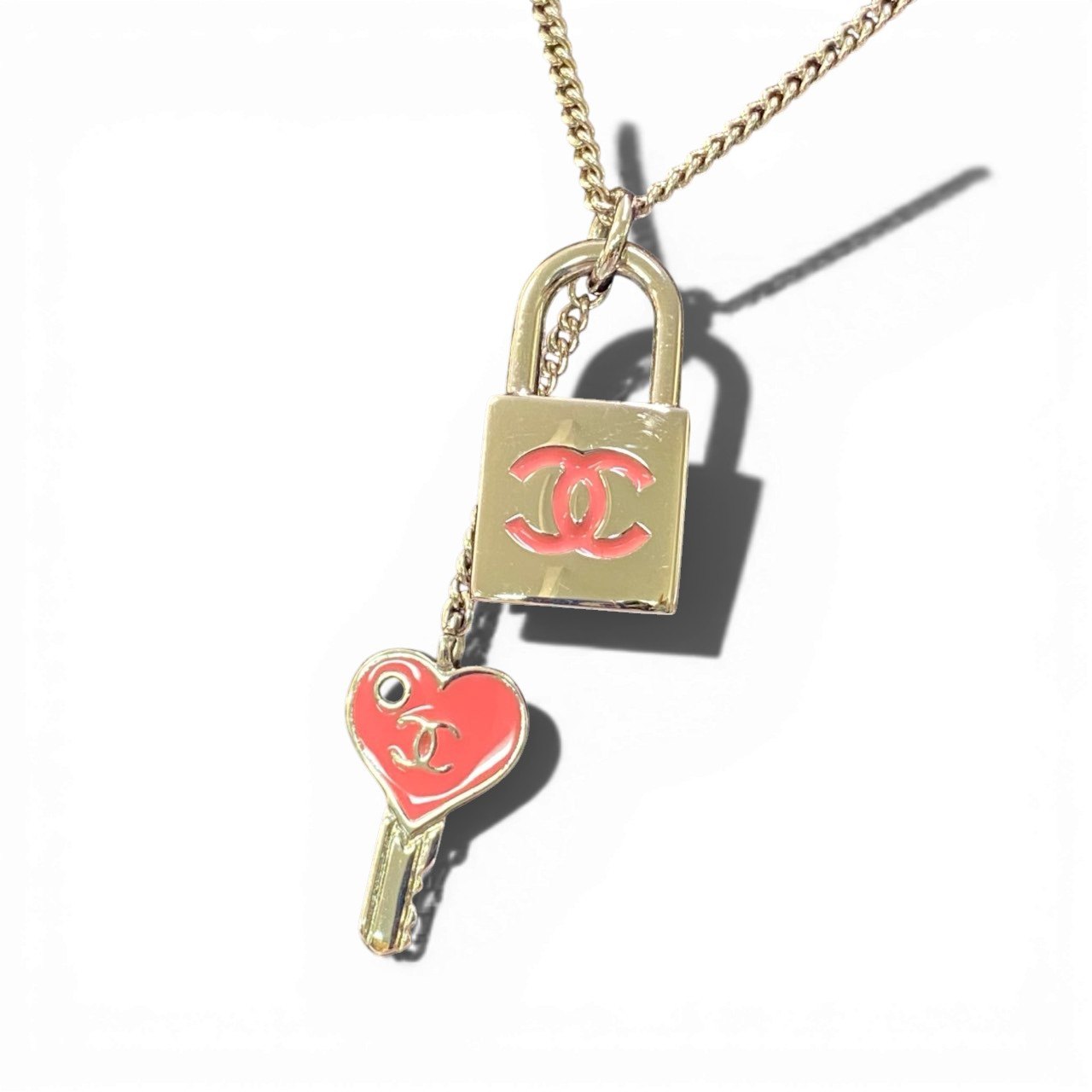 c4 CHANEL シャネル 07P 2007年 キーモチーフ 南京錠 ココマーク ネックレス レディース アクセサリーta1