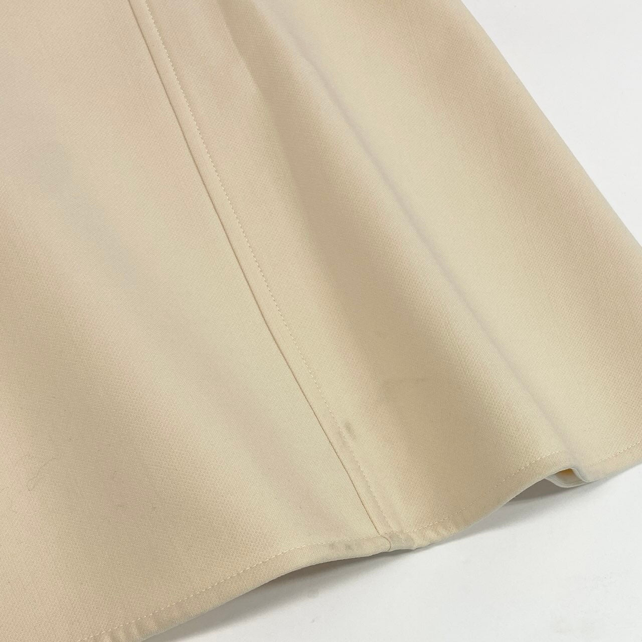 Ec31 《美品》 LOUIS VUITTON ルイヴィトン Vステッチ ノースリーブ ワンピース V Stitch Sleeveless Dress サイズ36 アイボリーt18r