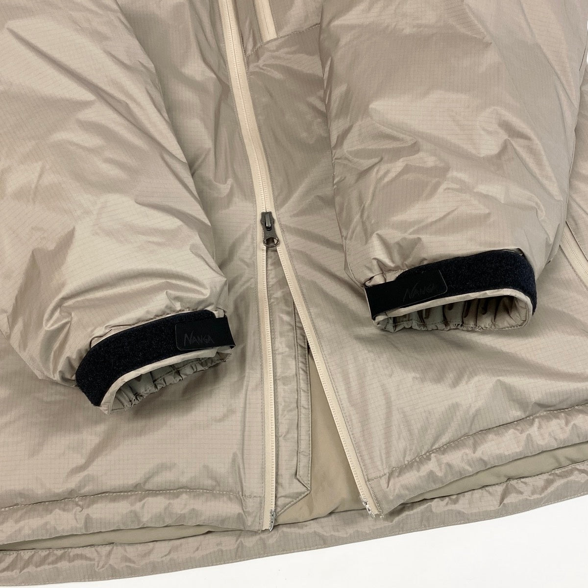 4g1 《美品》 NANGA ナンガ AURORA TEX DOWN JACKET ダウンジャケット ND2441-1A001 サイズXL ベージュ アウトドアt18r