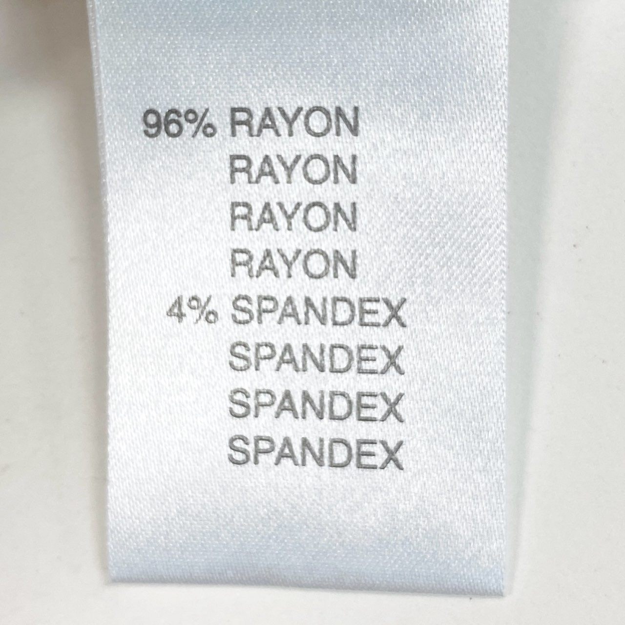 31k2 Blumarine ブルマリン イタリア製 長袖ニットカーディガン 花柄プリント ビジュー スパンコール 38 ホワイト ブラック レディースo07t