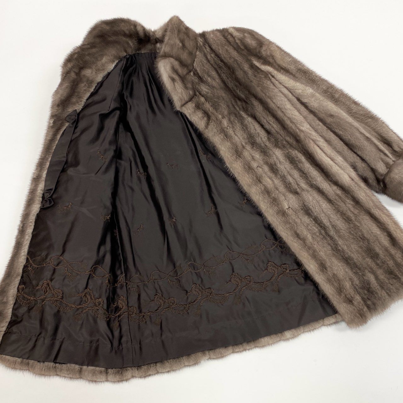 50k29 THE AMERICAN FUR AWARDS AMERICAN ULTRA アメリカンウルトラ 5つ星 ブルーアイリスミンク ミンクコート セミロングコート 毛皮コート F ブラウン系 ミンクファー レディースu02t