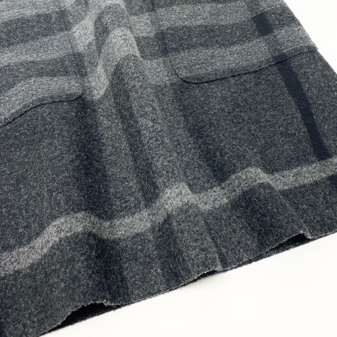 Id27 BURBERRY LONDON バーバリー ウールスカート 台形スカート ミニ チェック柄 サイズ40 グレー系 レディース 女性服u02t