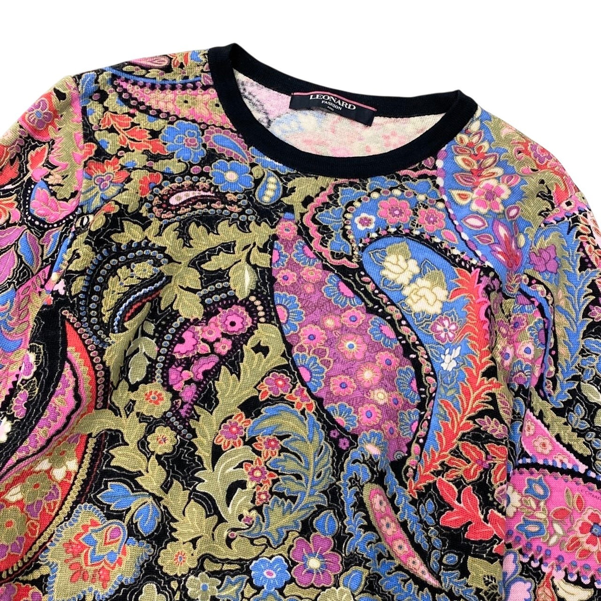 10i28 LEONARD レオナール ロングスリーブニット 花柄 総柄 日本製 LLサイズ マルチカラー レディース 女性用u02t