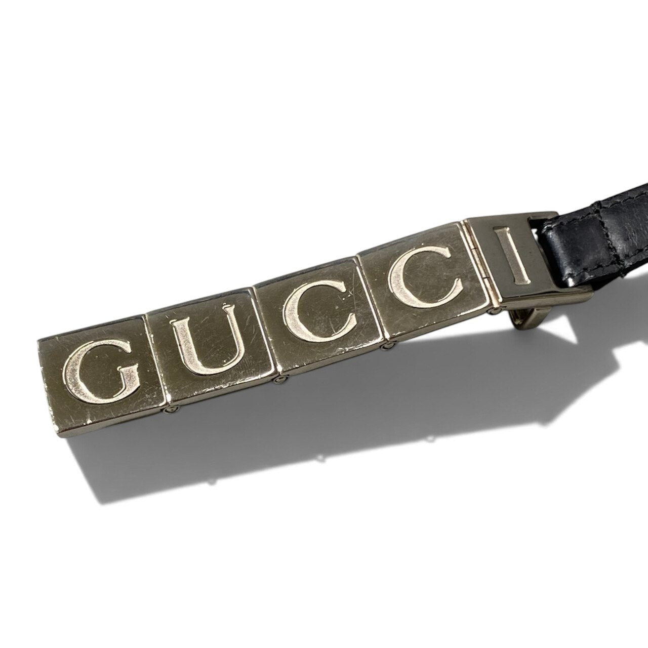 h12 GUCCI グッチ ロゴメタル プレート レザーベルト 75 ブラック レザー レディースu02t