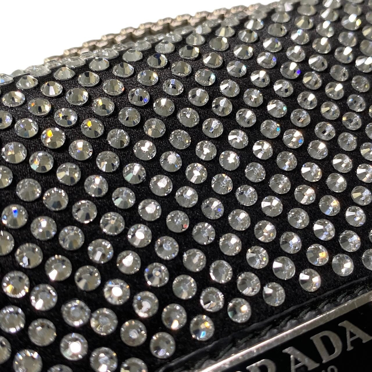 PRADA プラダ ラインストーン フラップカードホルダー ミニバッグ ブラック シルバー レディースta1