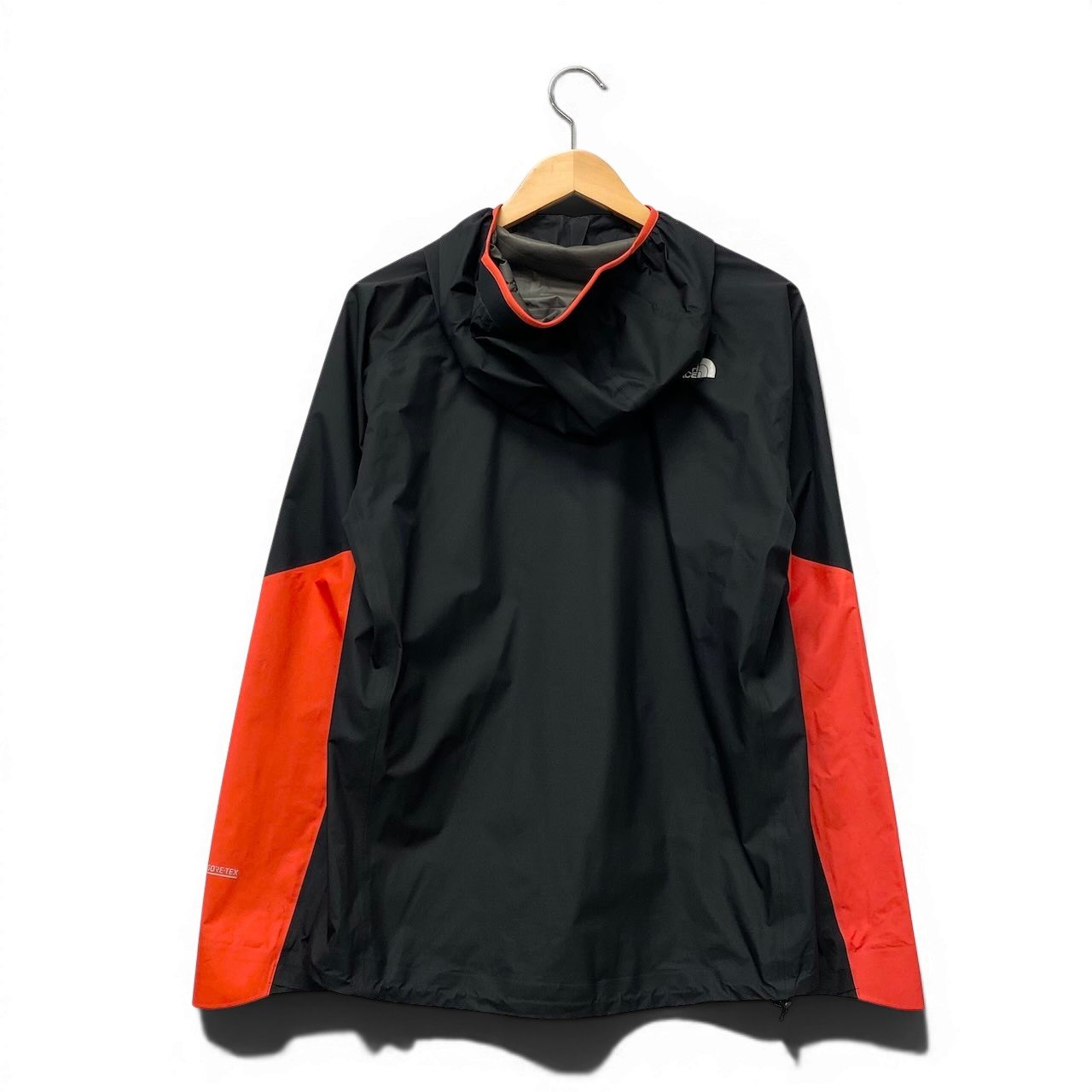 73e15 THE NORTH FACE ザノースフェイス トレイルランニング ジャケット エンデュランスフーディ NP11975 Mサイズ ブラック レッド ナイロン100％ メンズ 男性用t18r