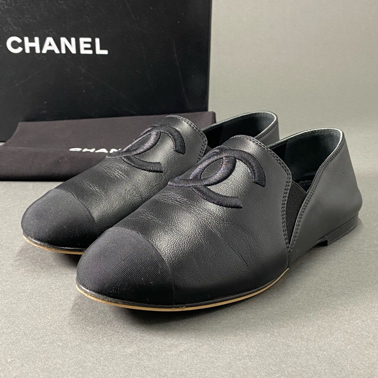 1f24 【美品】 20SS CHANEL シャネル G36272Y54064 ココマーク フラットシューズ レザーシューズ 05C復刻 36C ブラック レザー レディース 婦人 靴