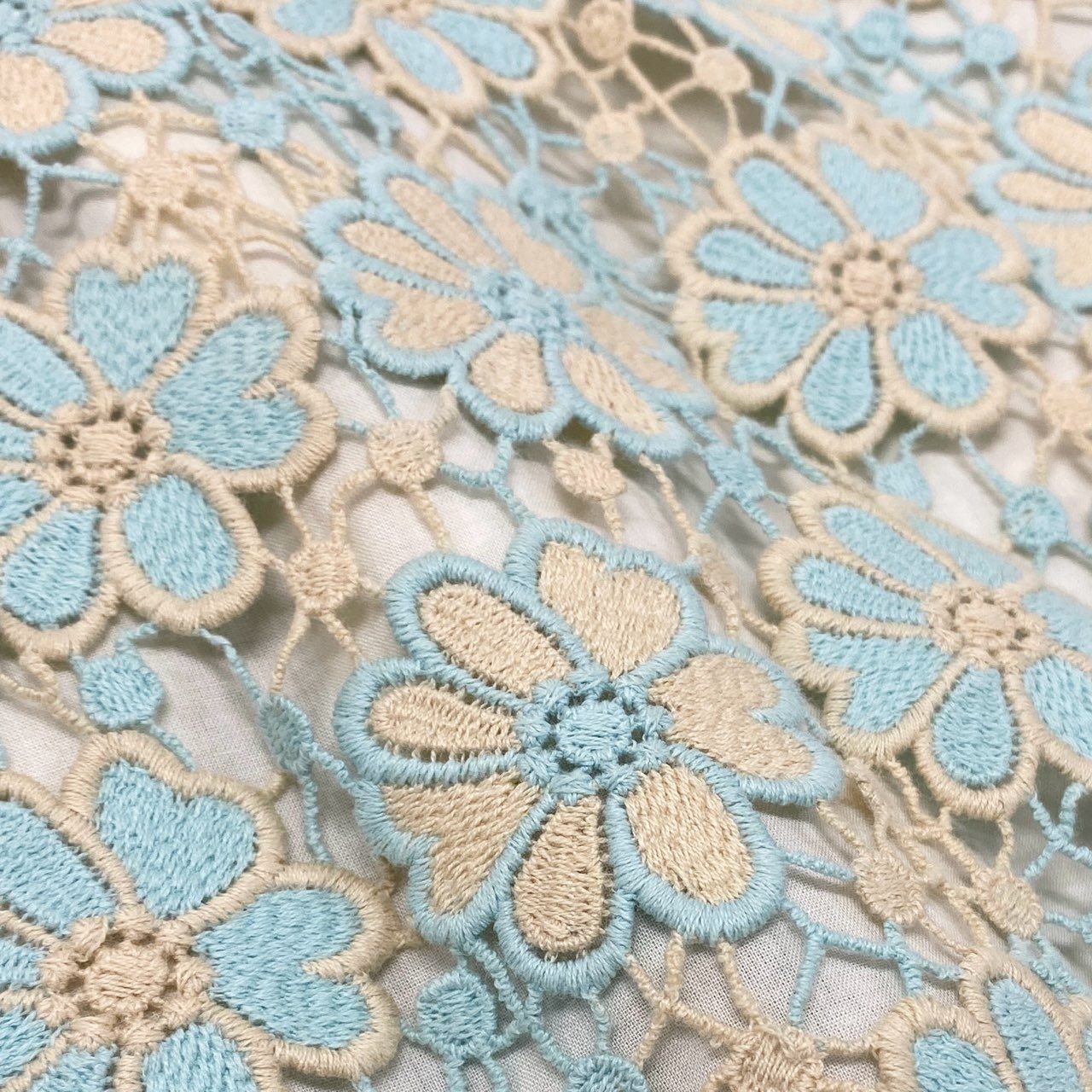 28k5 TOCCA トッカ フルエンブロイダリーワンピース 半袖ワンピース 花柄刺繍 レディース 女性用 2 ベージュ系 ライトブルー コットン100％o07t
