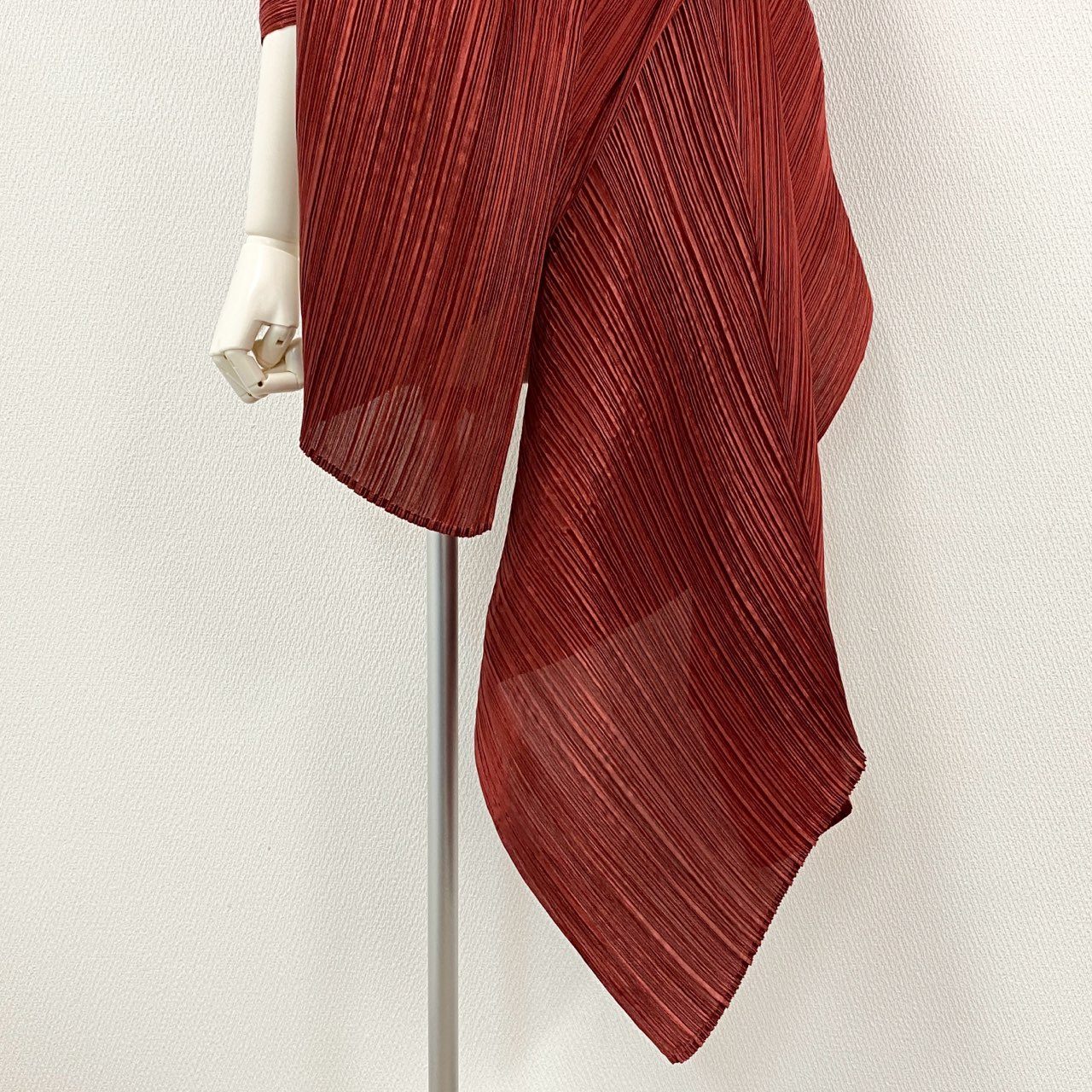 Ad6 PLEATS PLEASE プリーツプリーズ イッセイミヤケ PP64-AD321 変形トップス 羽織 フリーサイズ 朱色 レディースta1