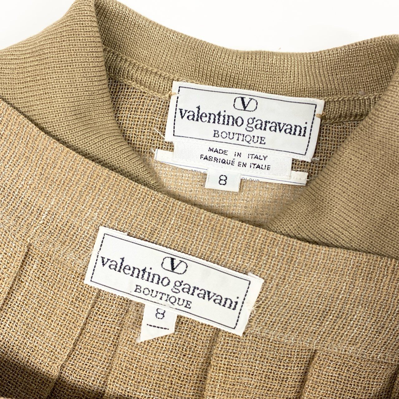 31b12 VINTAGE VALENTINO ヴィンテージ ヴァレンティノ ロゴ刺繍 半袖ポロシャツ プリーツスカート Logo Embroidered Set Up 8 ベージュ レディースk02i