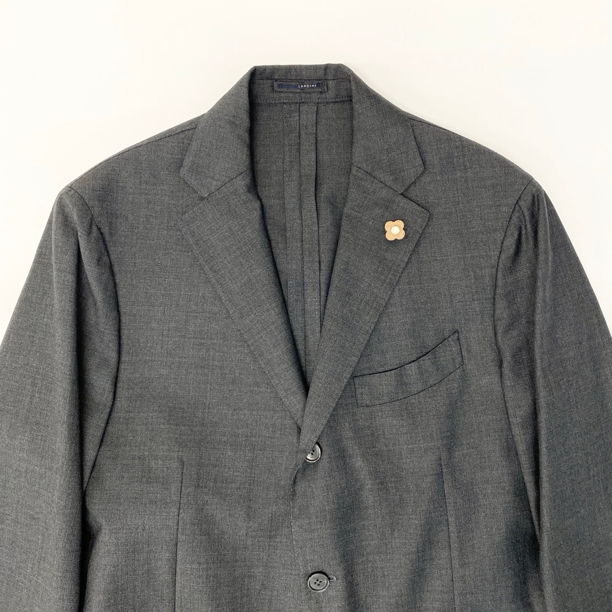 11e27 LARDINI ラルディーニ スリーピーススーツ 3ピース セットアップ ブートニエール付 サイズ50 グレー メンズ 紳士服u02t