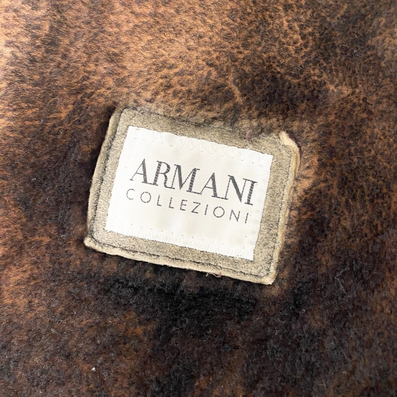 57d5 ARMANI COLLEZIONI アルマーニ コレッツォーニ リアルムートンジャケット サイズ50 グレー シープスキン 羊革 Real Mouton Jackett18r