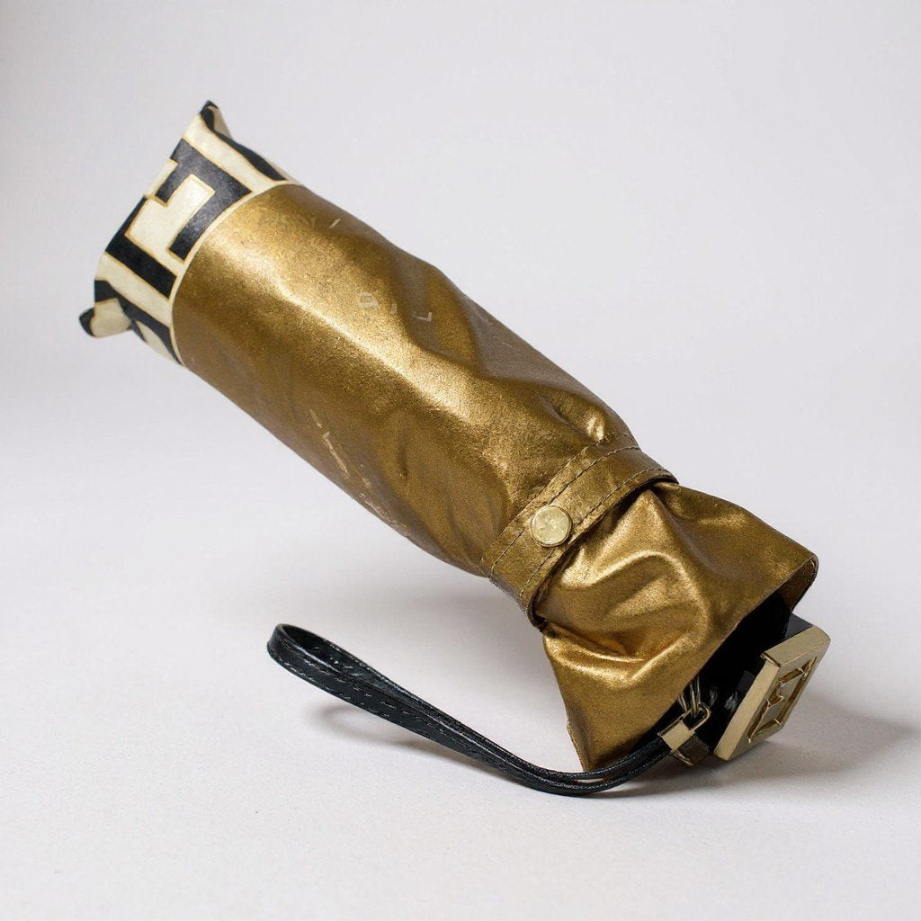 a6 FENDI フェンディ ズッカ柄 折り畳み傘 雨傘 ズッキーノ ムーンバット ゴールド レディースk02i