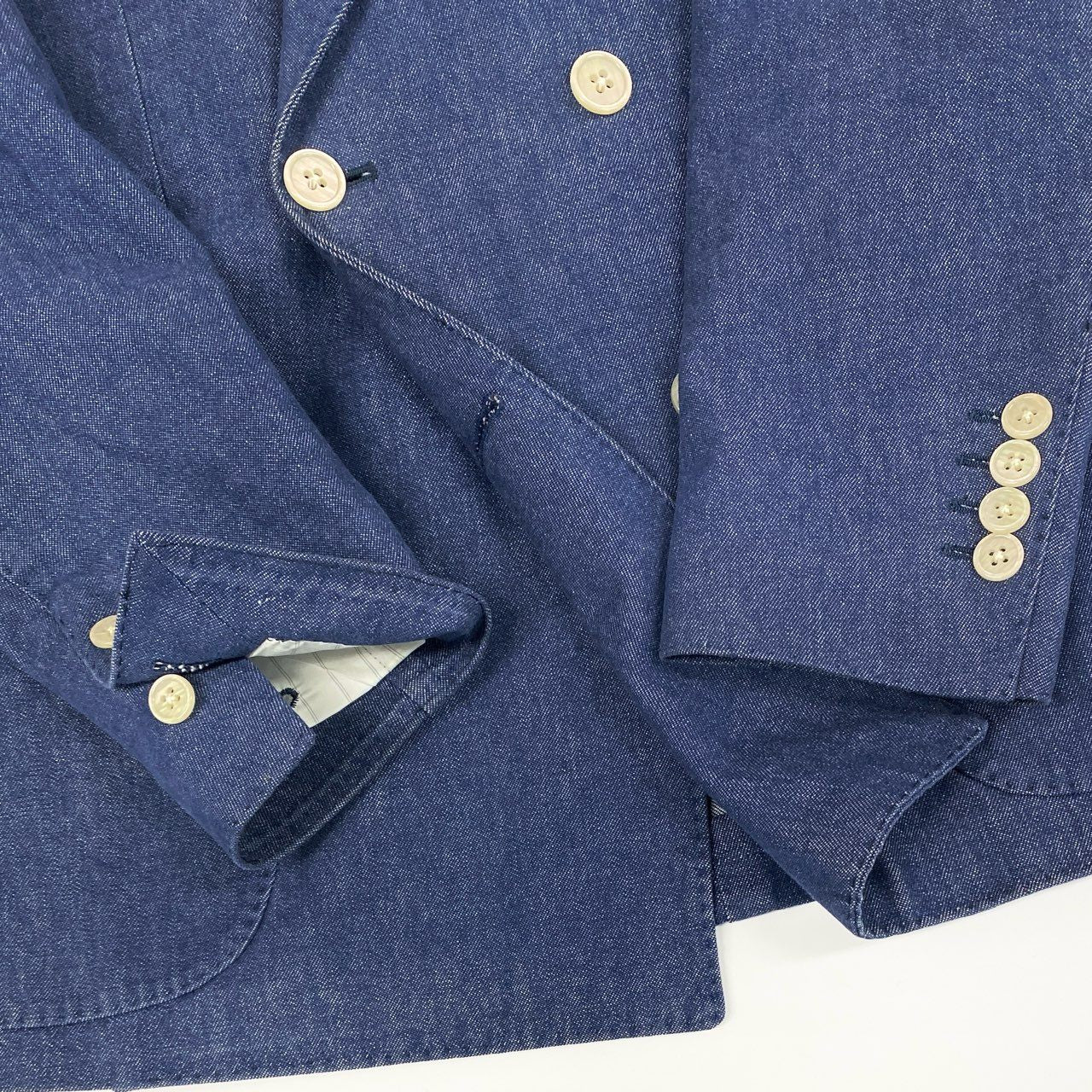 7i25 《美品》LARDINI ラルディーニ テーラードジャケット ダブルブレスブレザー ピークドラペル サイドベンツ 42サイズ インディゴ メンズk02i